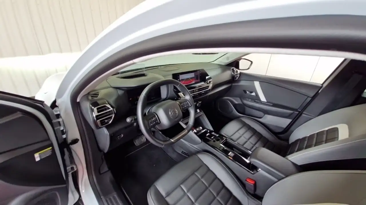 Citroen C4 Berline — photo 9