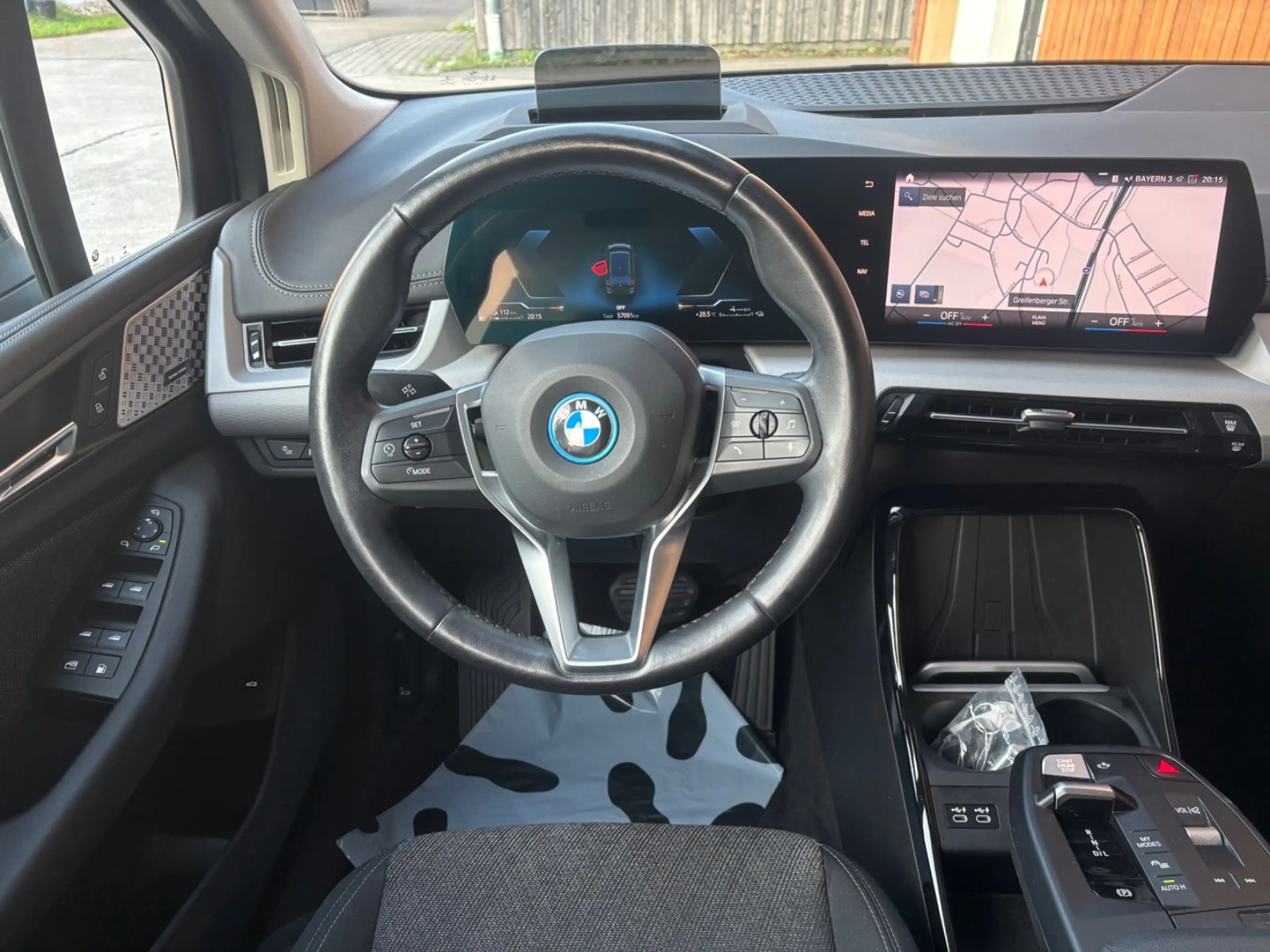 BMW 225 225xe ActiveT. HUD DrivingAssist Innovationp Kom — photo 7