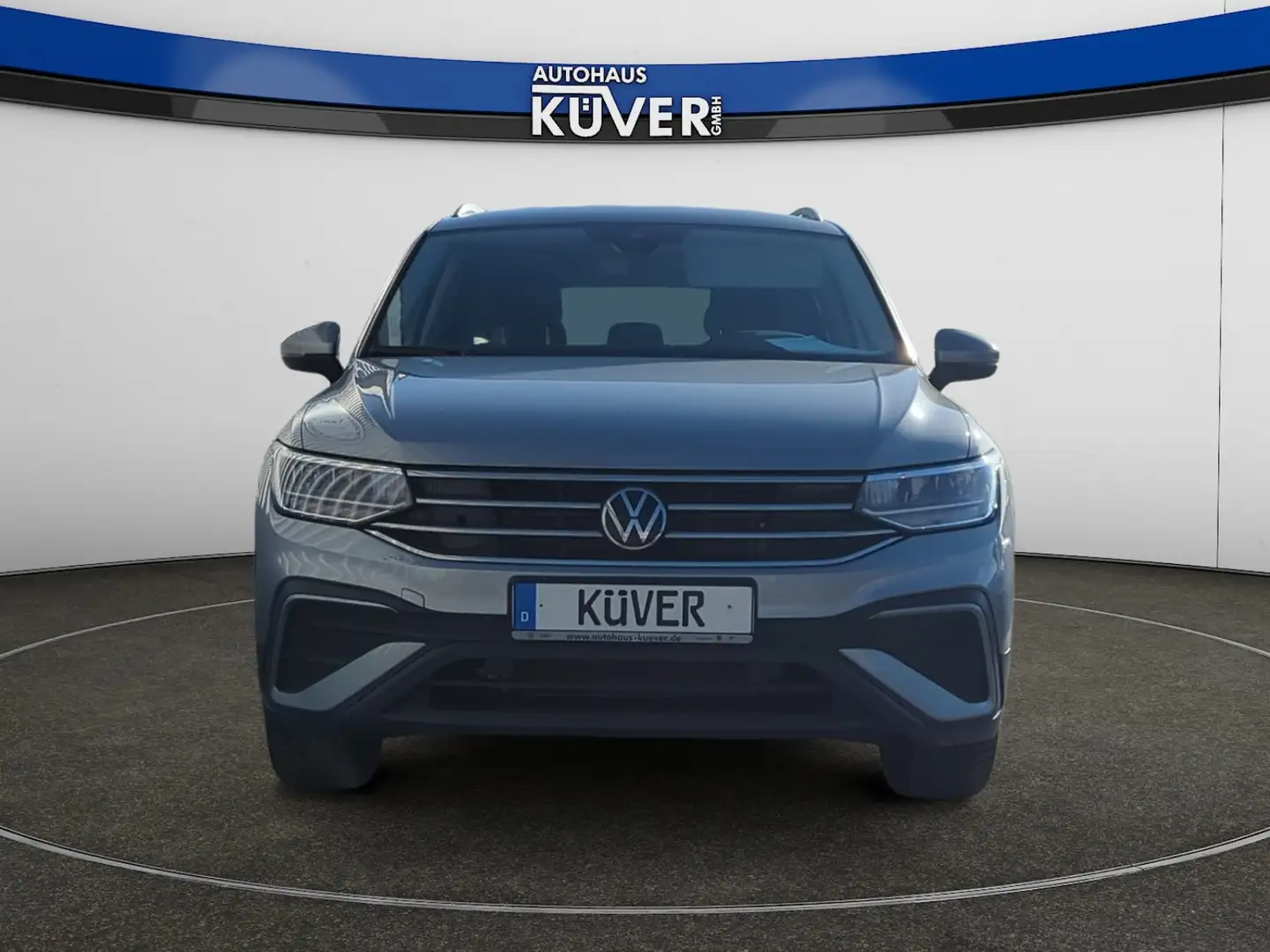 Volkswagen Tiguan Allspace Move 1,5 TSI DSG Navi+AHK+ACC+17 Silber - 2