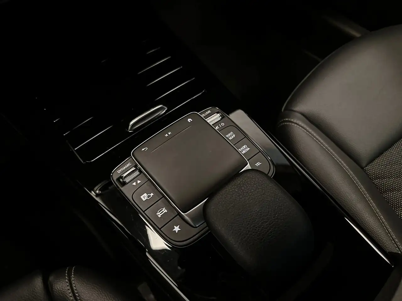 Mercedes-Benz A-Class d*AUT*NAVI*CAMERA*DAB*WIFI*, миниатюра 23