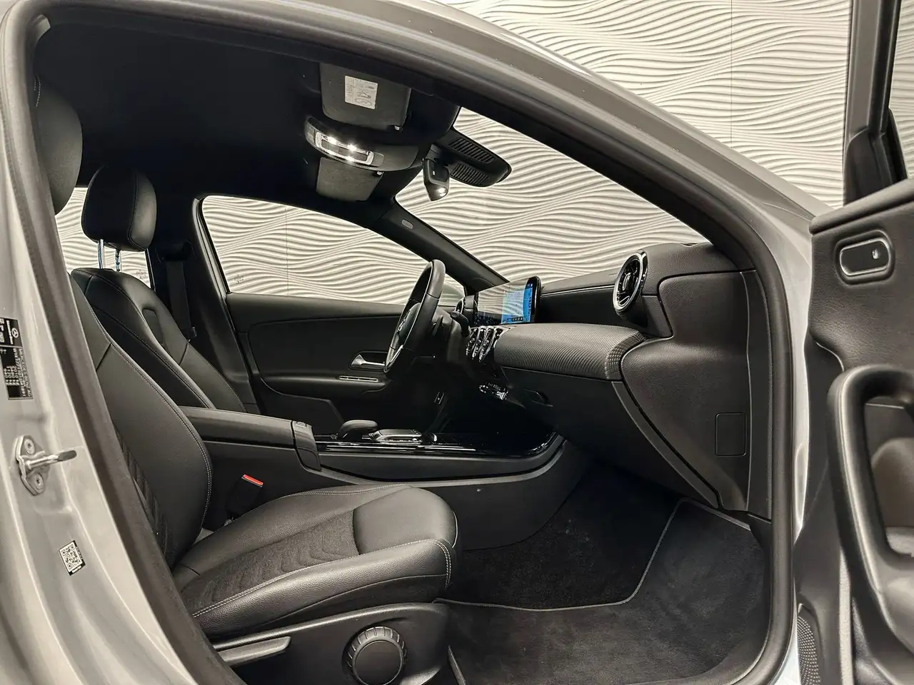 Mercedes-Benz A-Class d*AUT*NAVI*CAMERA*DAB*WIFI*, миниатюра 24