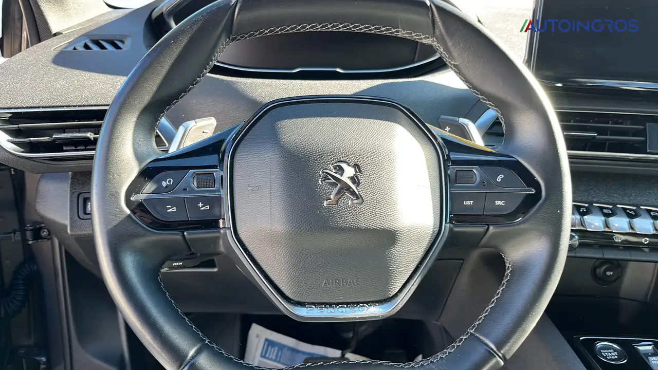 Peugeot 5008 1.5 BlueHDi Allure Pack 16