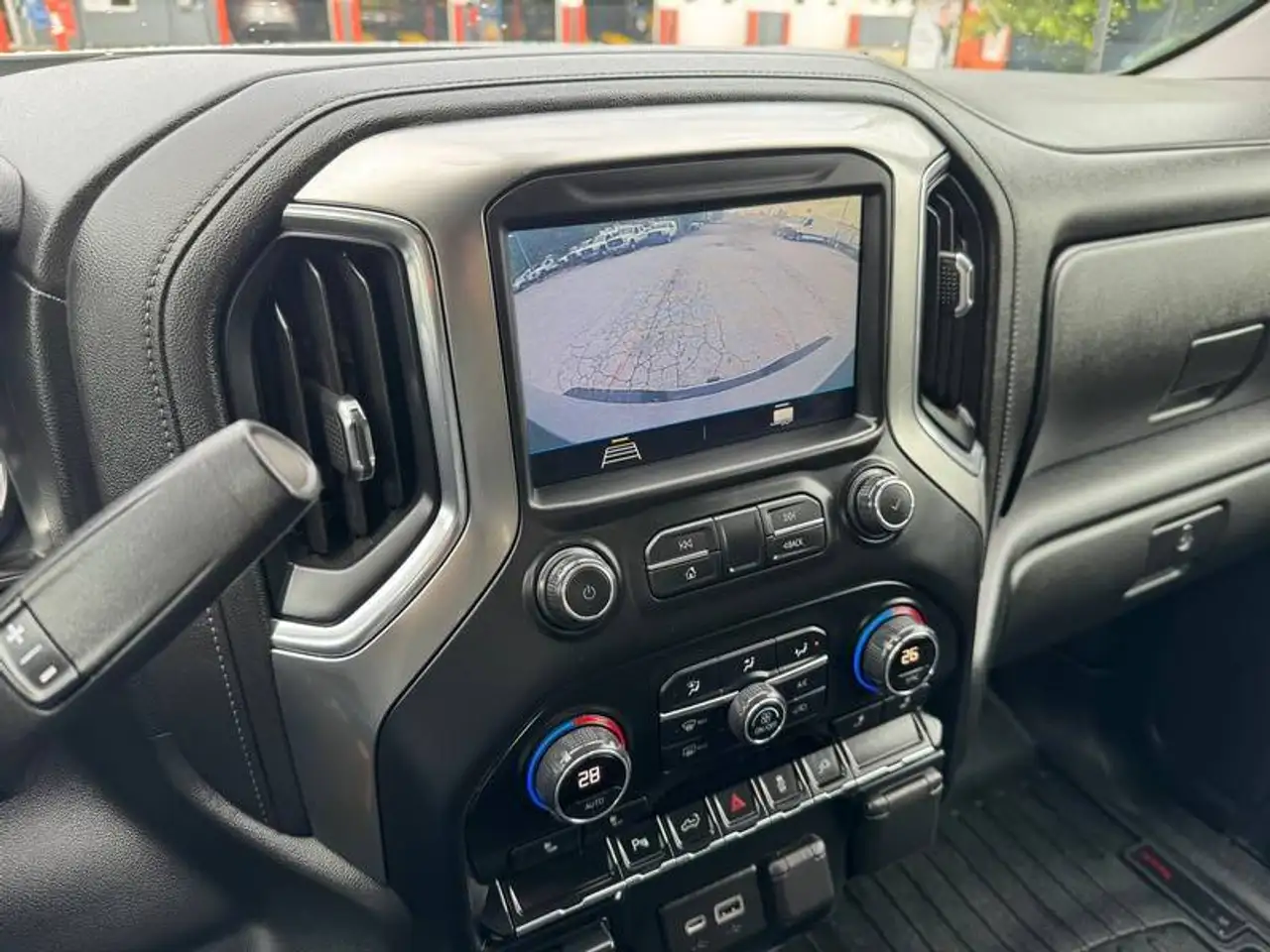 Chevrolet Silverado 2500 photo Chevrolet Silverado 2500
