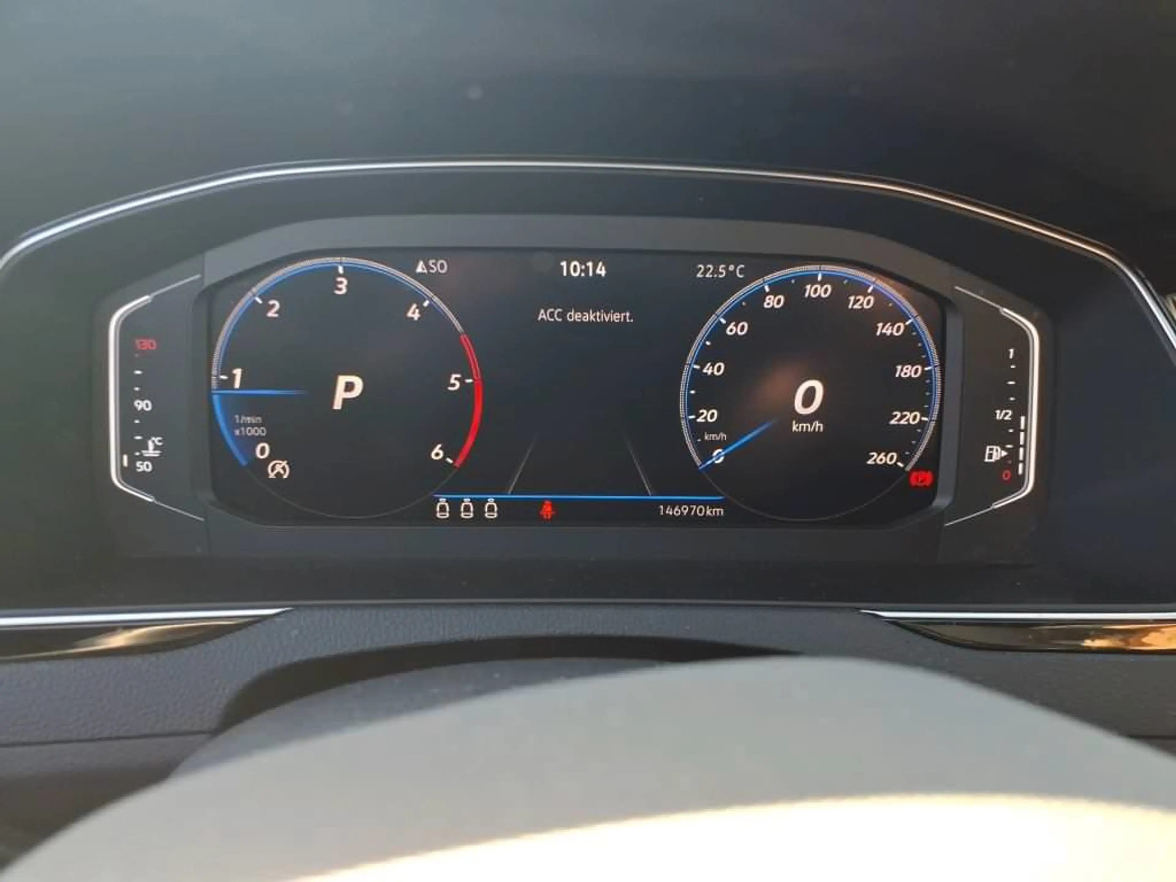 Volkswagen Passat Variant Passat 2.0 TDI VIRTUAL/4MOTION/PANO/360/ AHK/ACC — photo 7