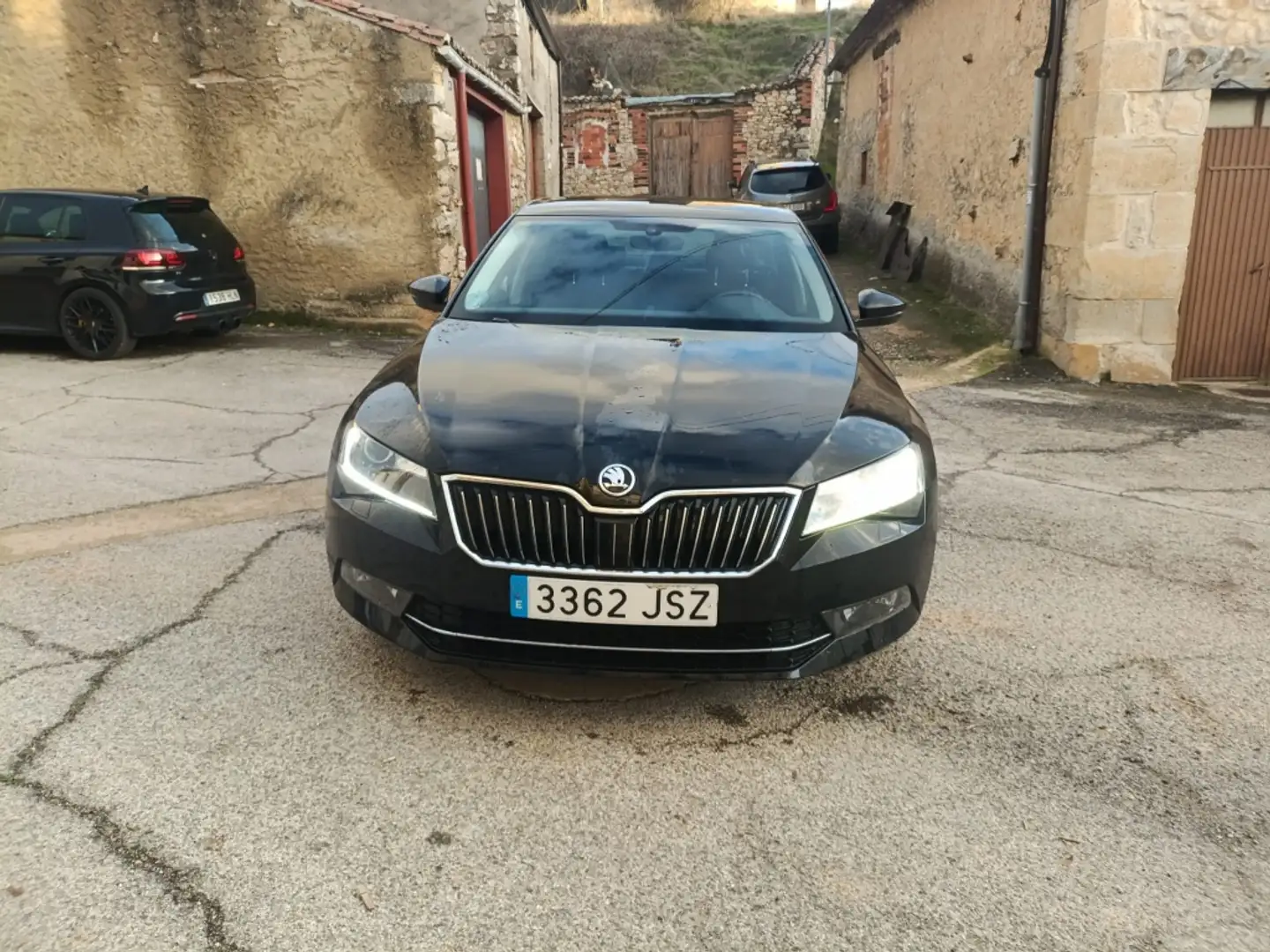 Skoda Superb 2.0TDI Style 110kW Schwarz - 2