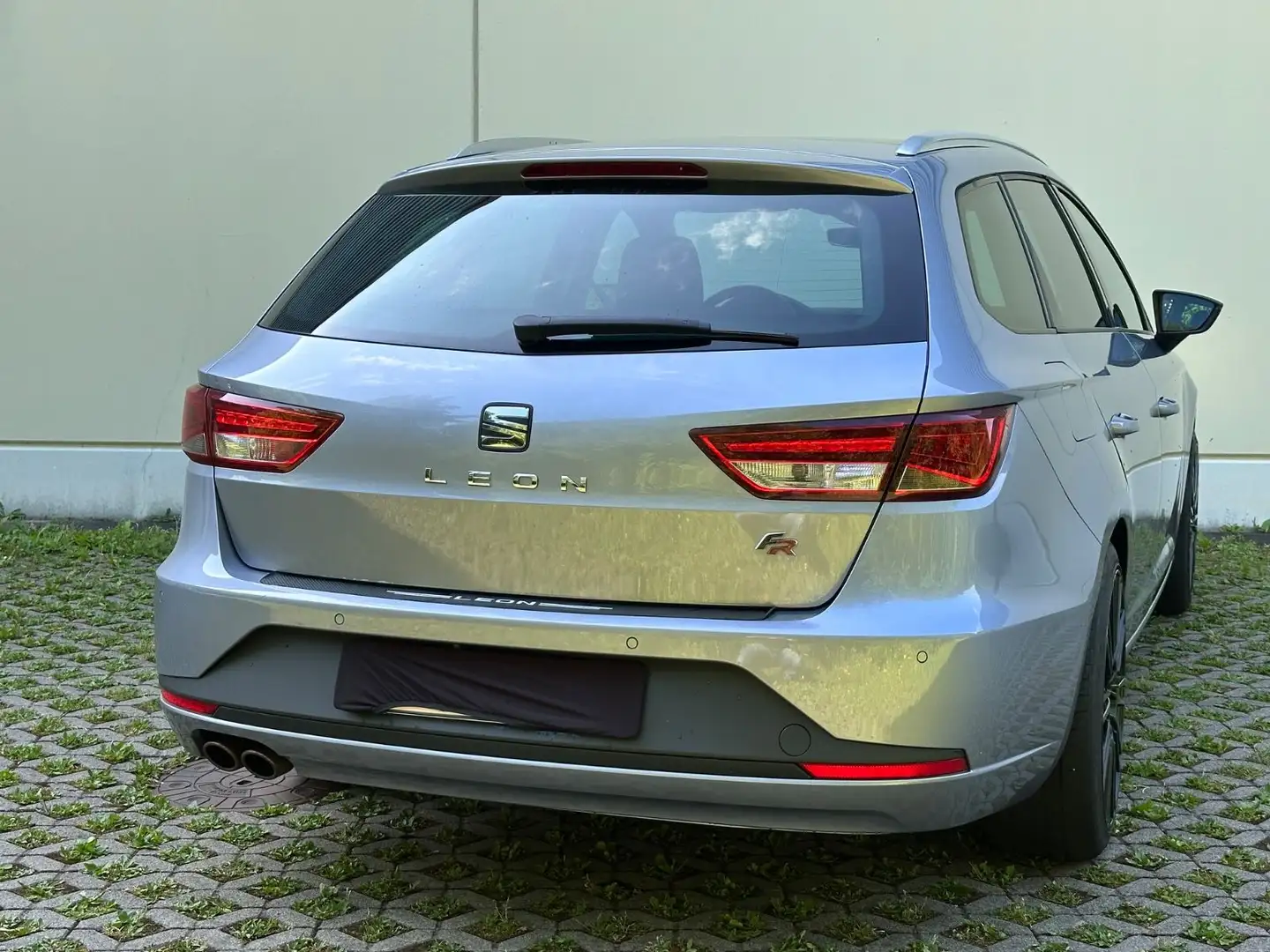 SEAT Leon ST FR 1.8 | Pano | ACC | Kamera | - 2
