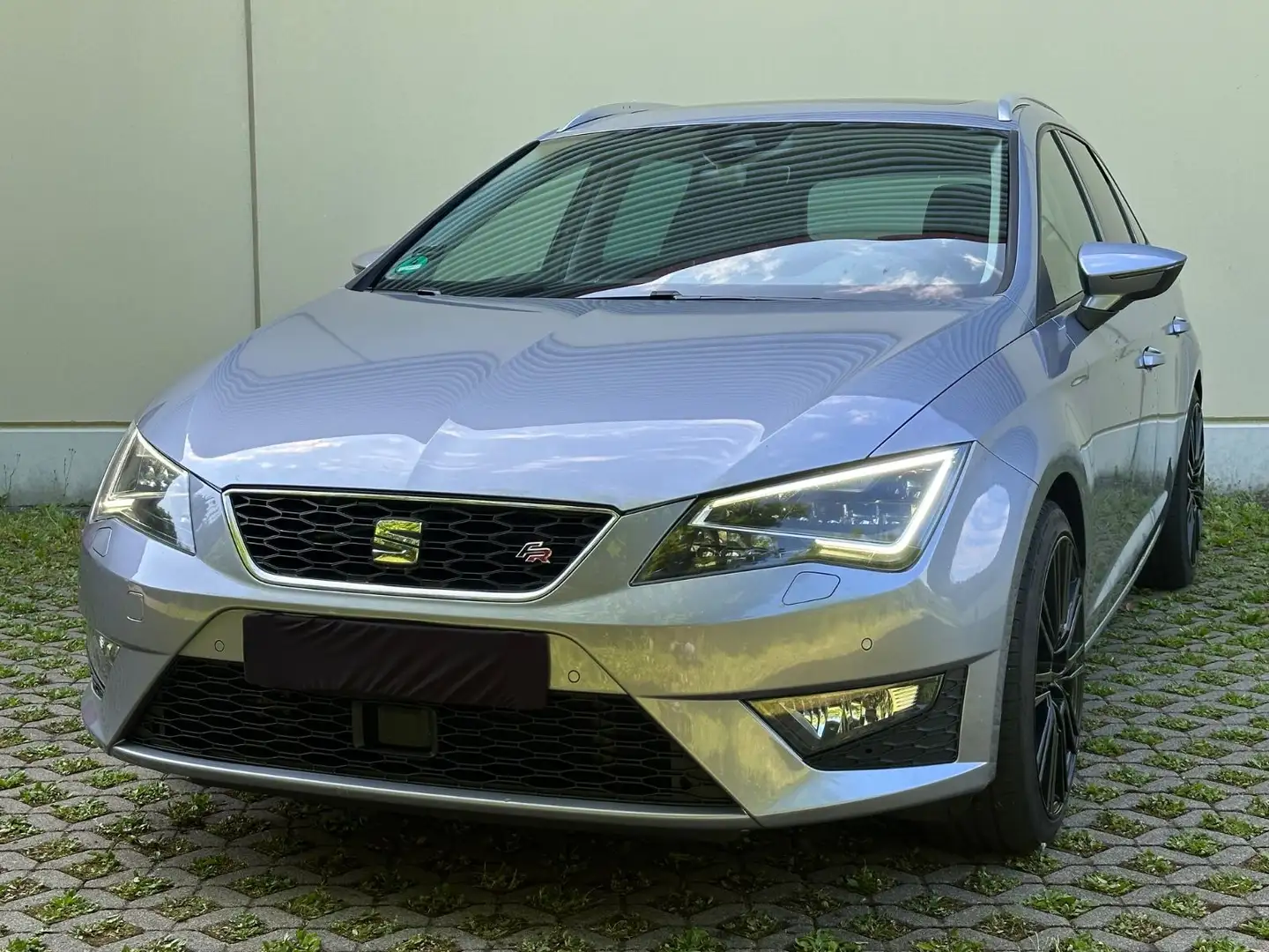 SEAT Leon ST FR 1.8 | Pano | ACC | Kamera | - 1