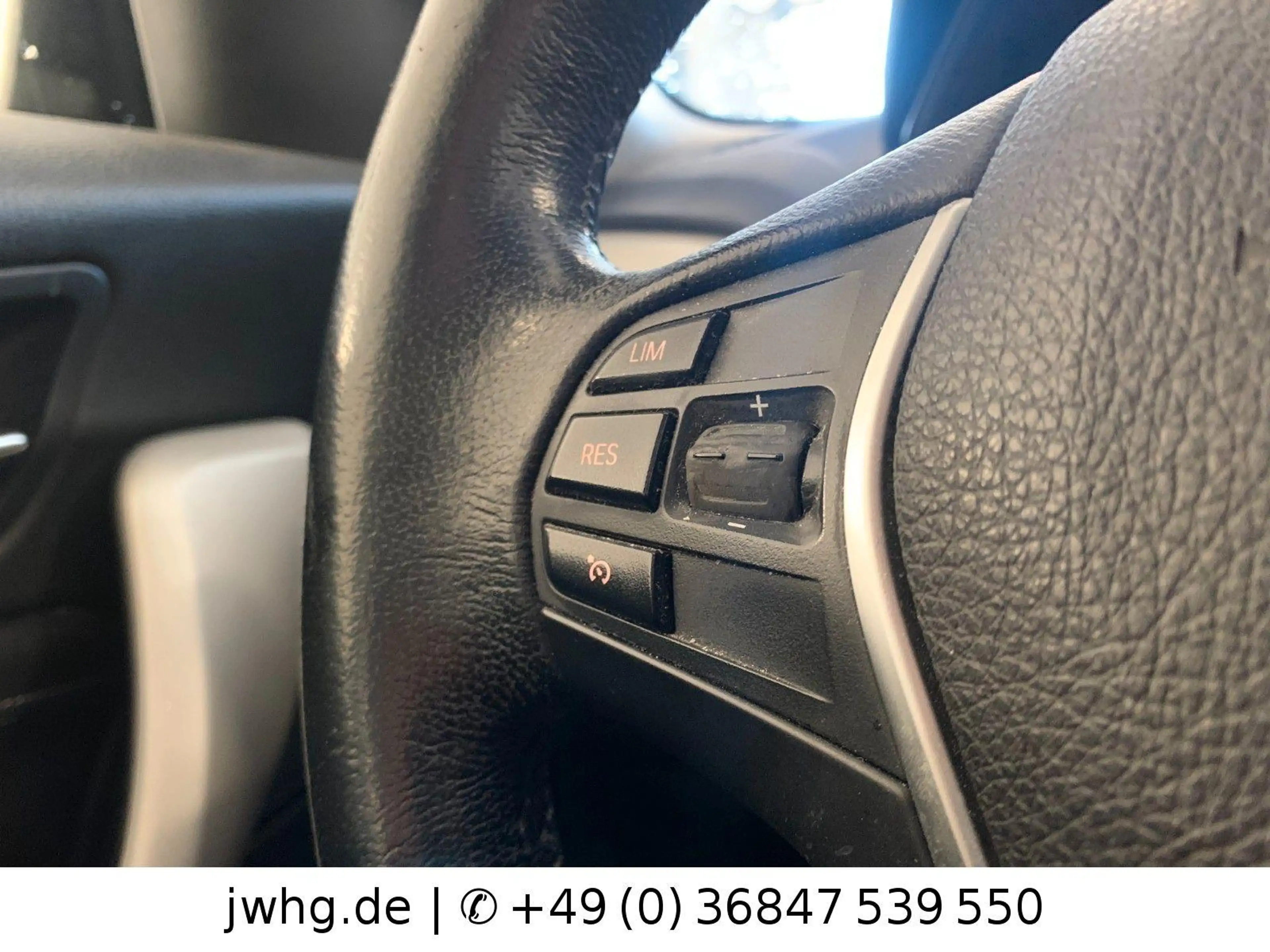 BMW 120 Sport Line LED SpoSi Navi Tempo Klimaaut ALU — photo 11