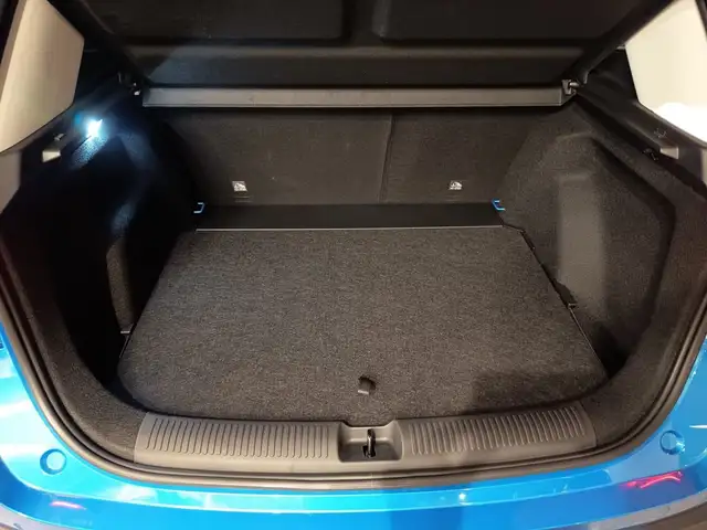 MG ZS view 15