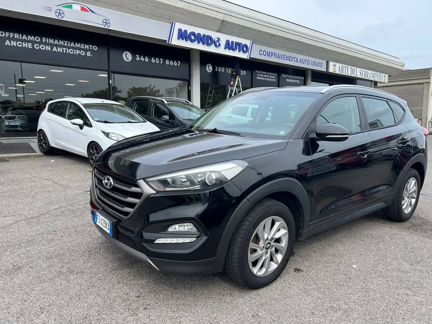 Hyundai TUCSON 1.7 crdi Xpossible 2wd 115cv*93000*UNIPROPRIETARIO Nero - 1