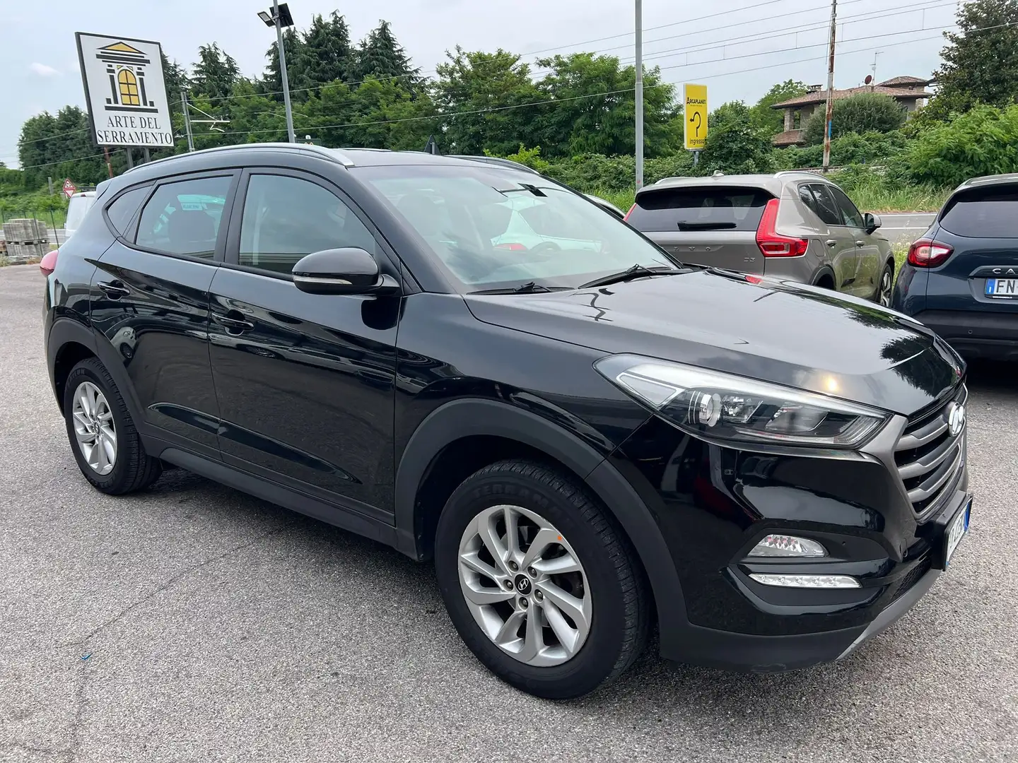 Hyundai TUCSON 1.7 crdi Xpossible 2wd 115cv*93000*UNIPROPRIETARIO Nero - 2