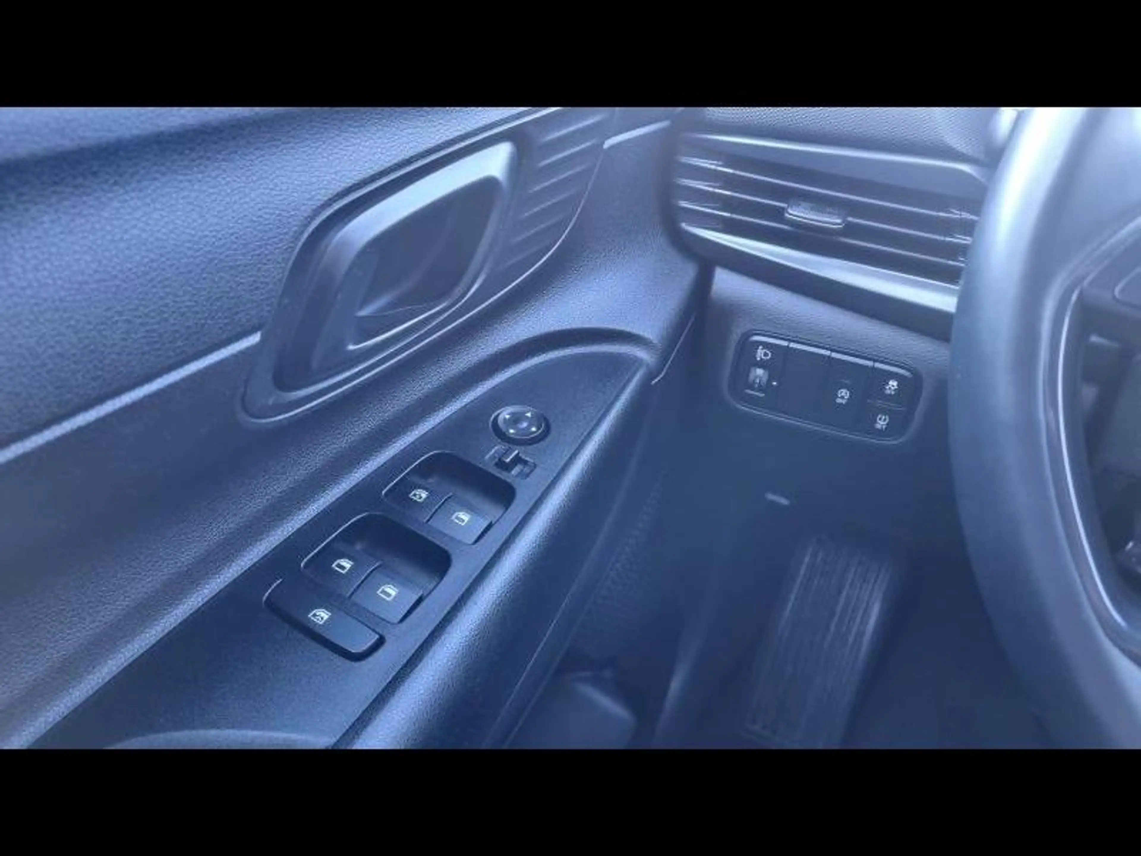 Hyundai i20 1.0 T-Gdi 101ch boite auto — photo 15