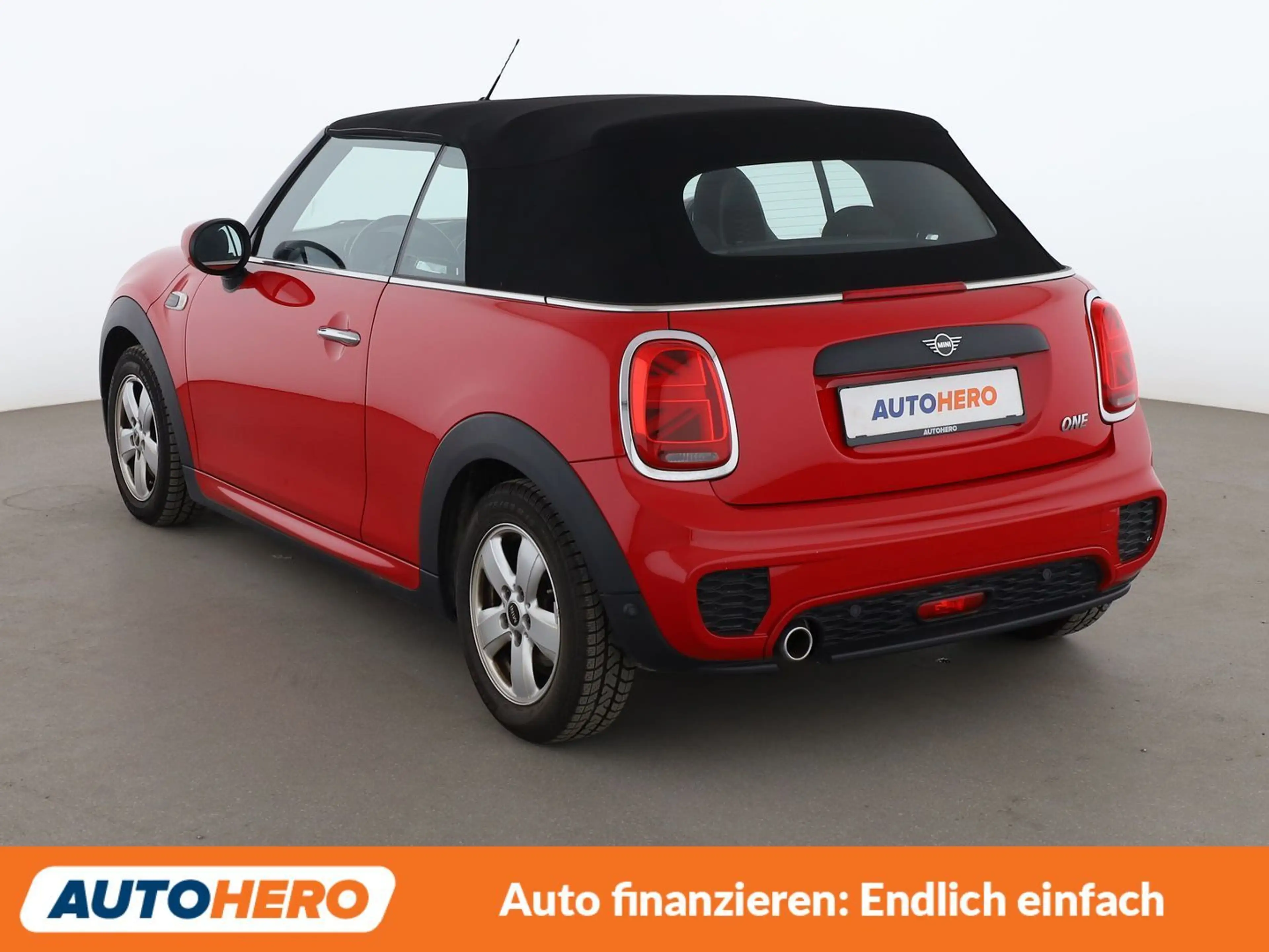 MINI One Cabrio One*NAV*LED*TEMPOMAT*PDC*SHZ*BLUETOOTH* — photo 4