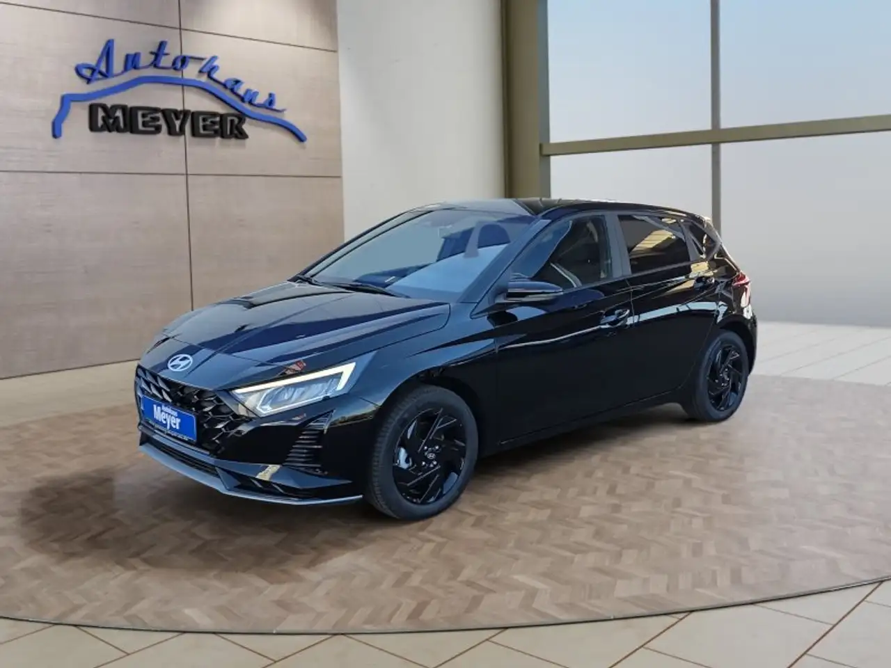 Hyundai i20 Black 1.0 T-GDI 7DCT Navi/Kamera/LED/Winterp. * — photo 1 of 40