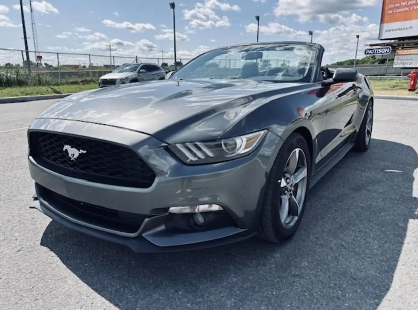 Ford Mustang Convertible V6 3,7L BVA CABRIOLET Gris - 1
