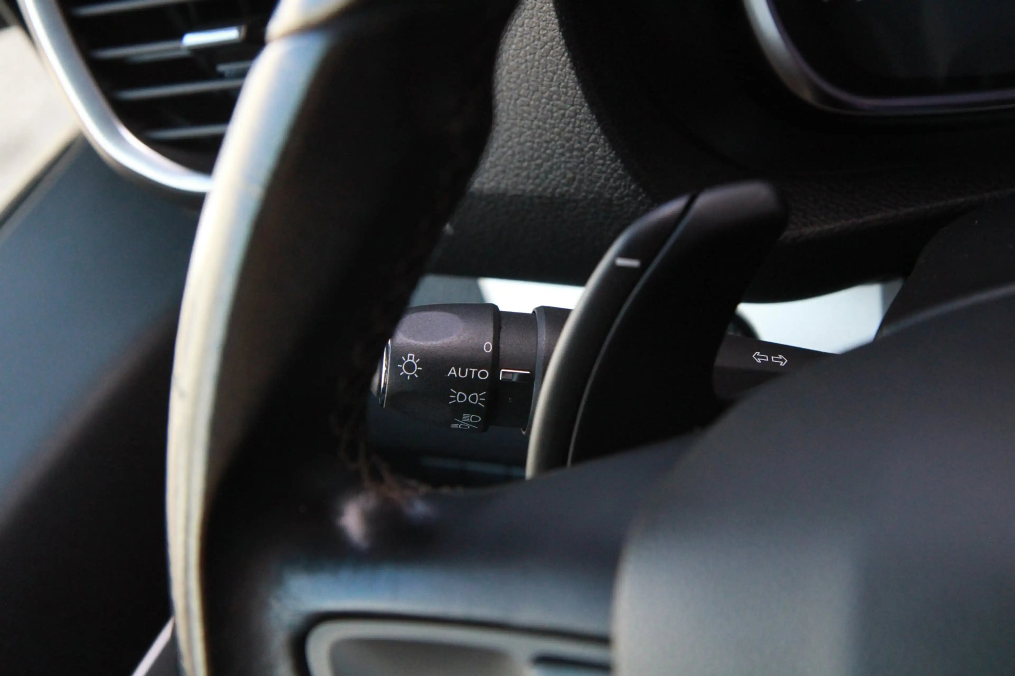 Peugeot Expert 2.0 BlueHDI 180PK Automaat Standard Sport / Camera — photo 24