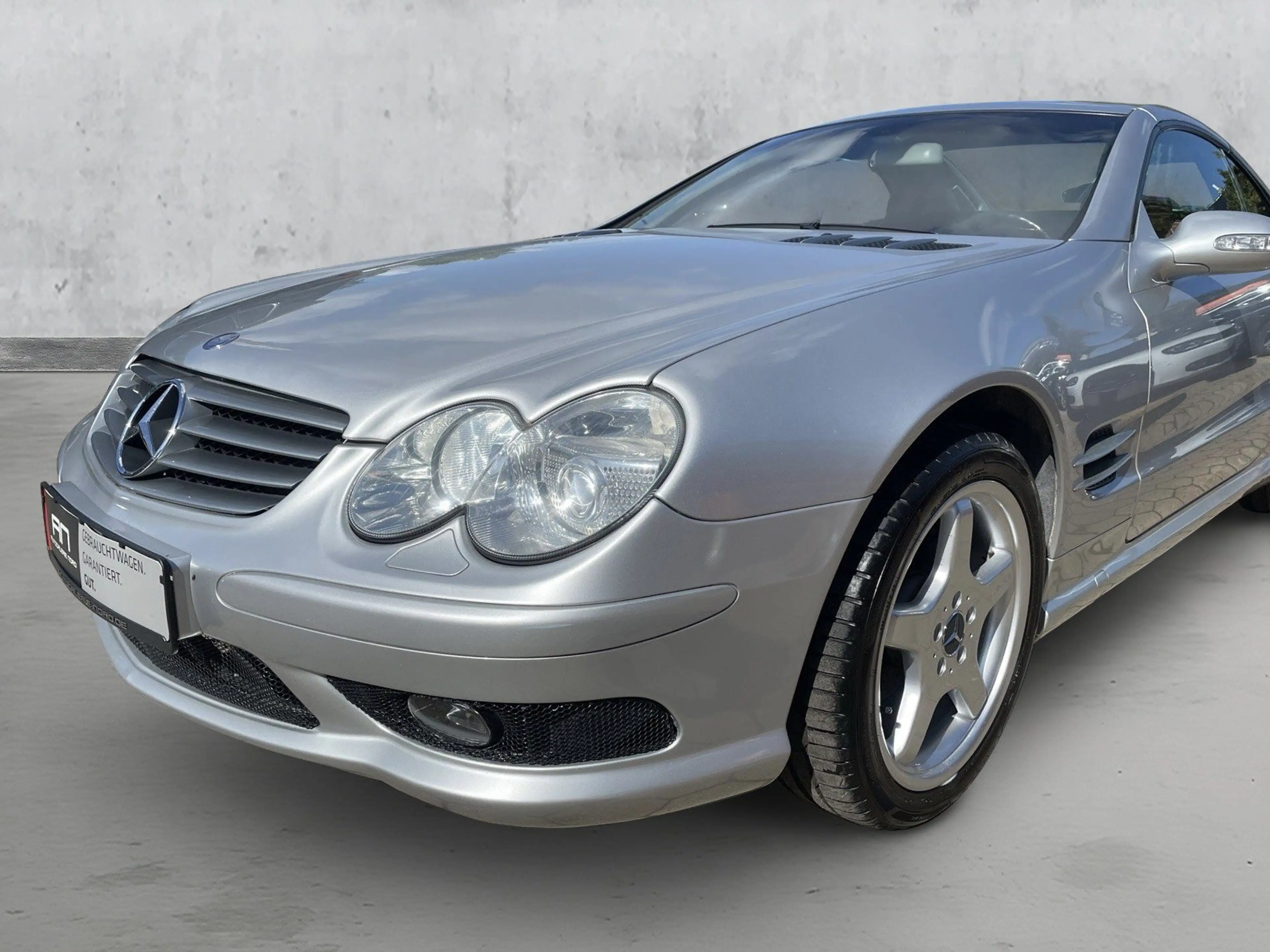 Mercedes-Benz SL 350 Roadster AMG Sportpaket Leder+Navi+Xenon — photo 3