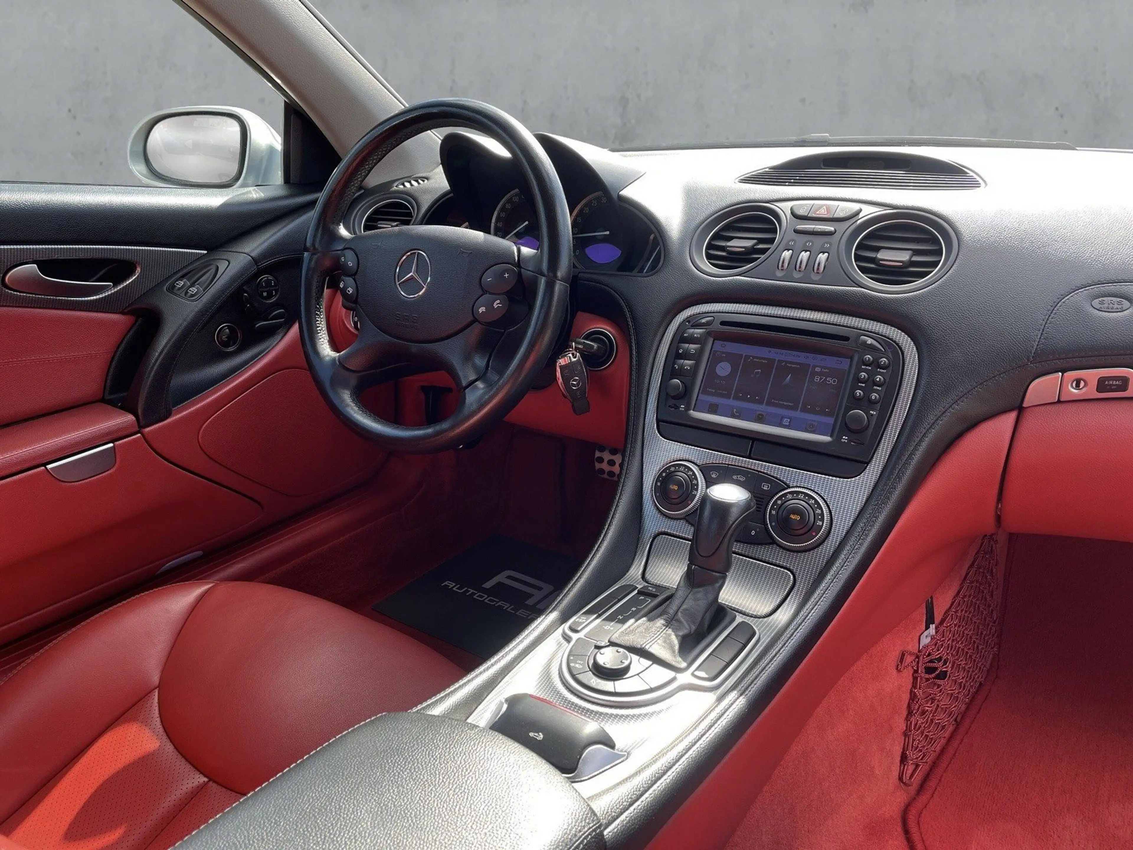 Mercedes-Benz SL 350 Roadster AMG Sportpaket Leder+Navi+Xenon — photo 12