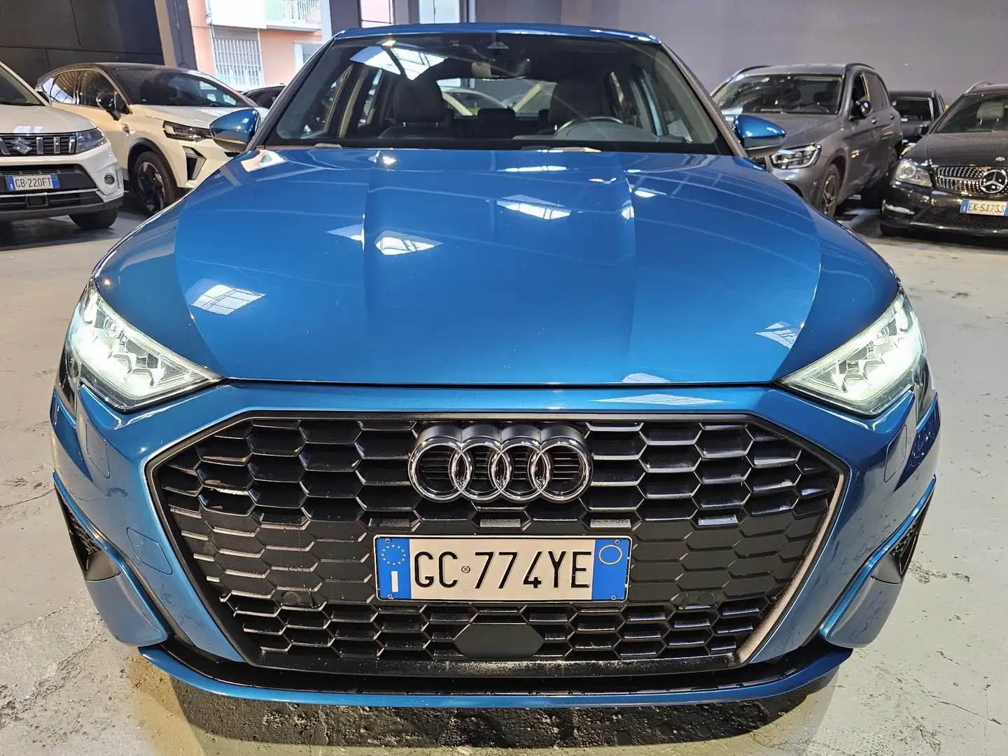 Audi A3 150CV SPORTBACK BUSINESS SPORT 35 2.0 TDI S-TRONIC Blu/Azzurro - 2