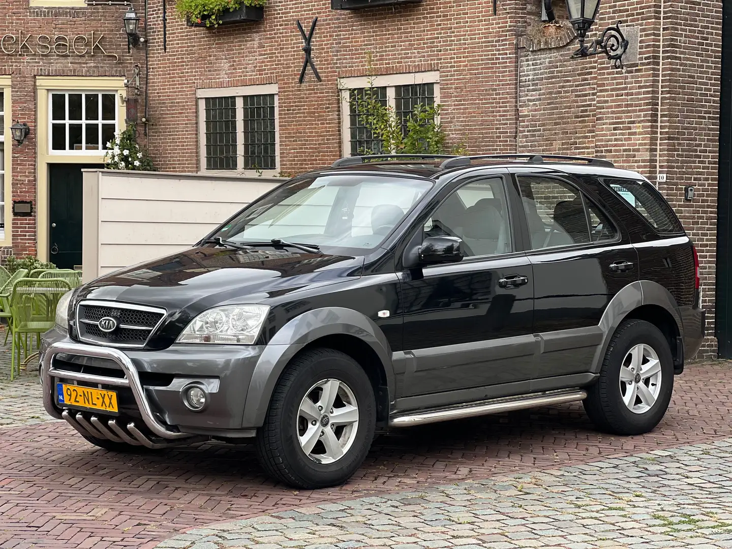 Kia Sorento Sorento 2.4 APK: 04-07-2026 | 2.300kg trekgewicht. Zwart - 1