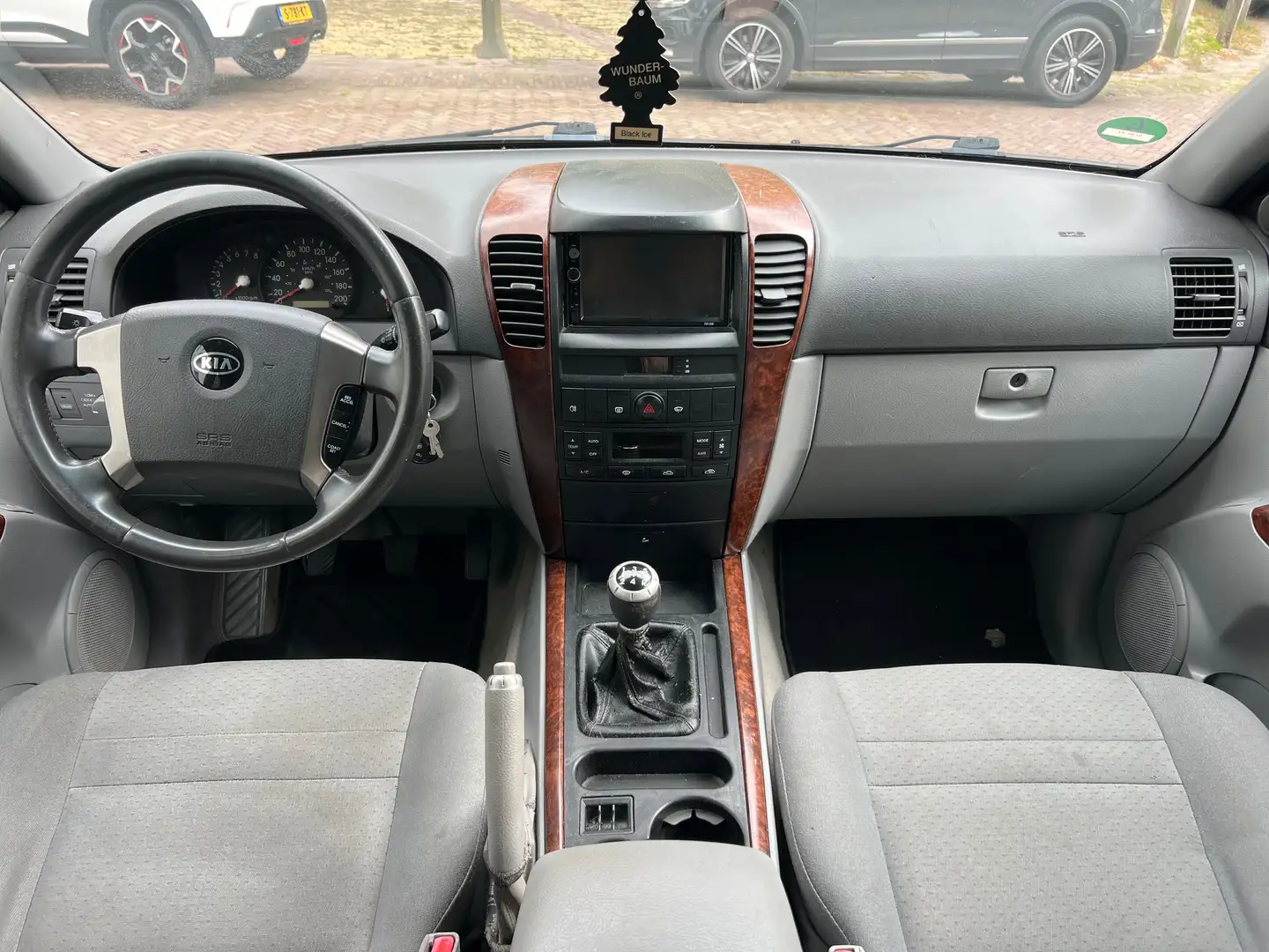 Kia Sorento Sorento 2.4 APK: 04-07-2026 | 2.300kg trekgewicht. Zwart - 2