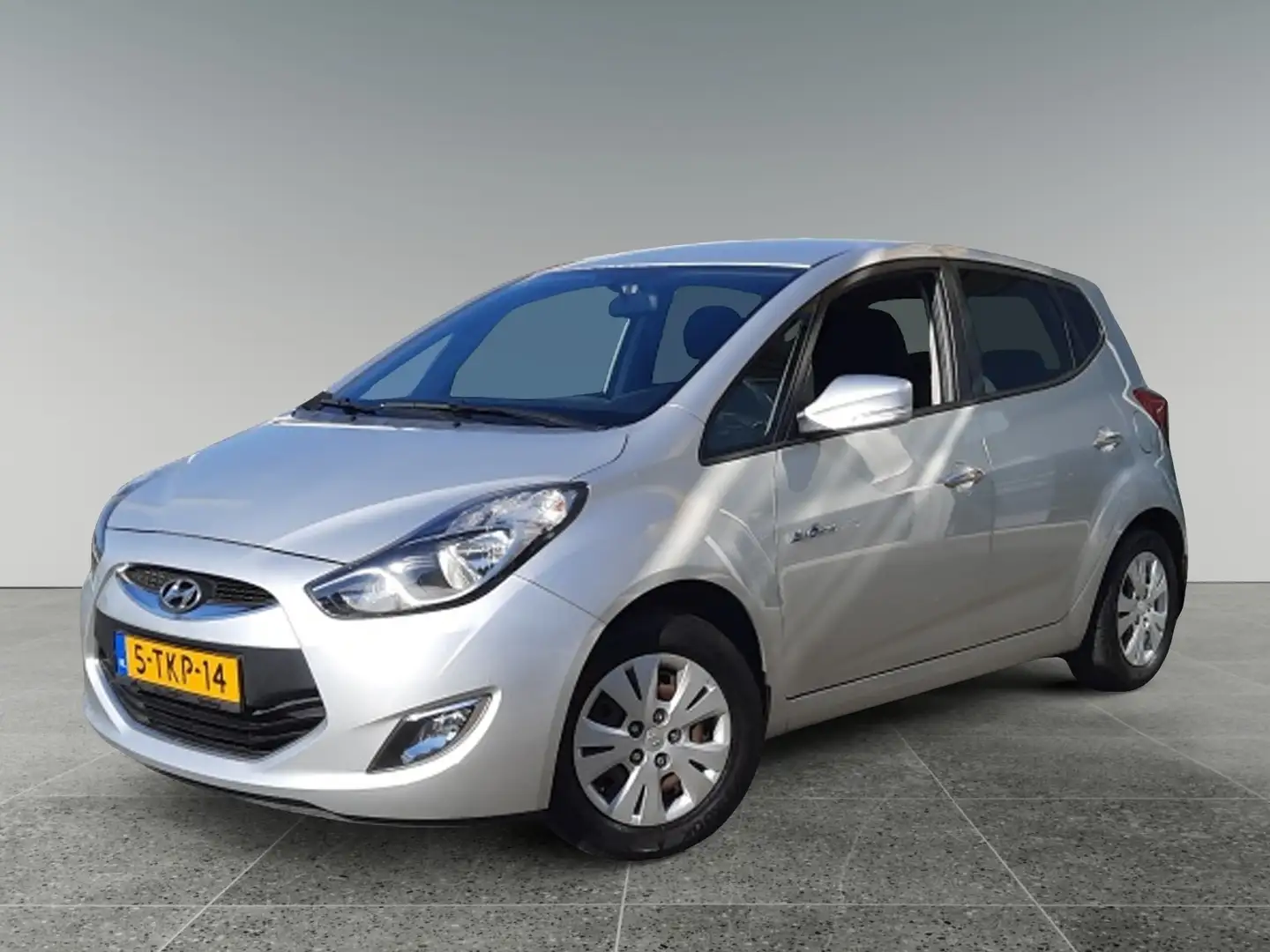 Hyundai iX20 1.4i i-Motion | VERKOCHT Silber - 2