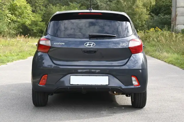 Hyundai I10 view 6
