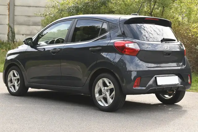 Hyundai I10 view 5