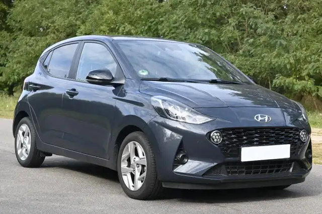 Hyundai I10 view 9