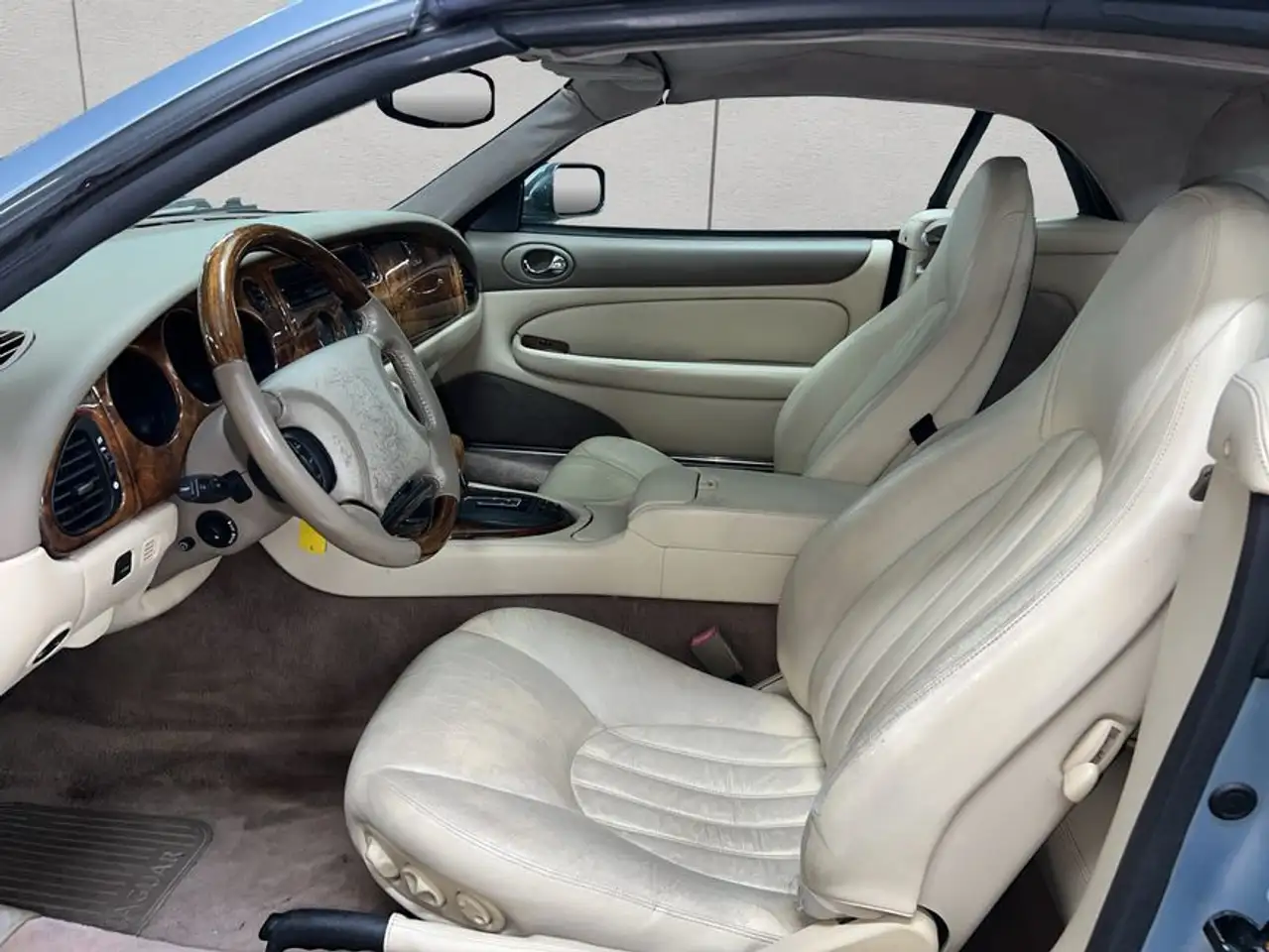 Jaguar XK8 Cabriolet, foto 9