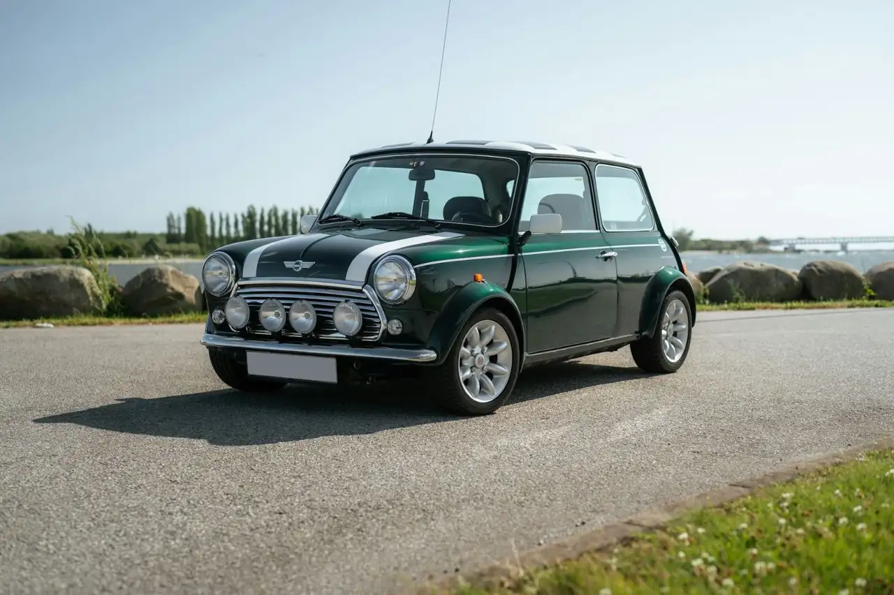MINI Cooper 1.3i ° 1. Hand ° 30TKM ° perfekt, foto 1