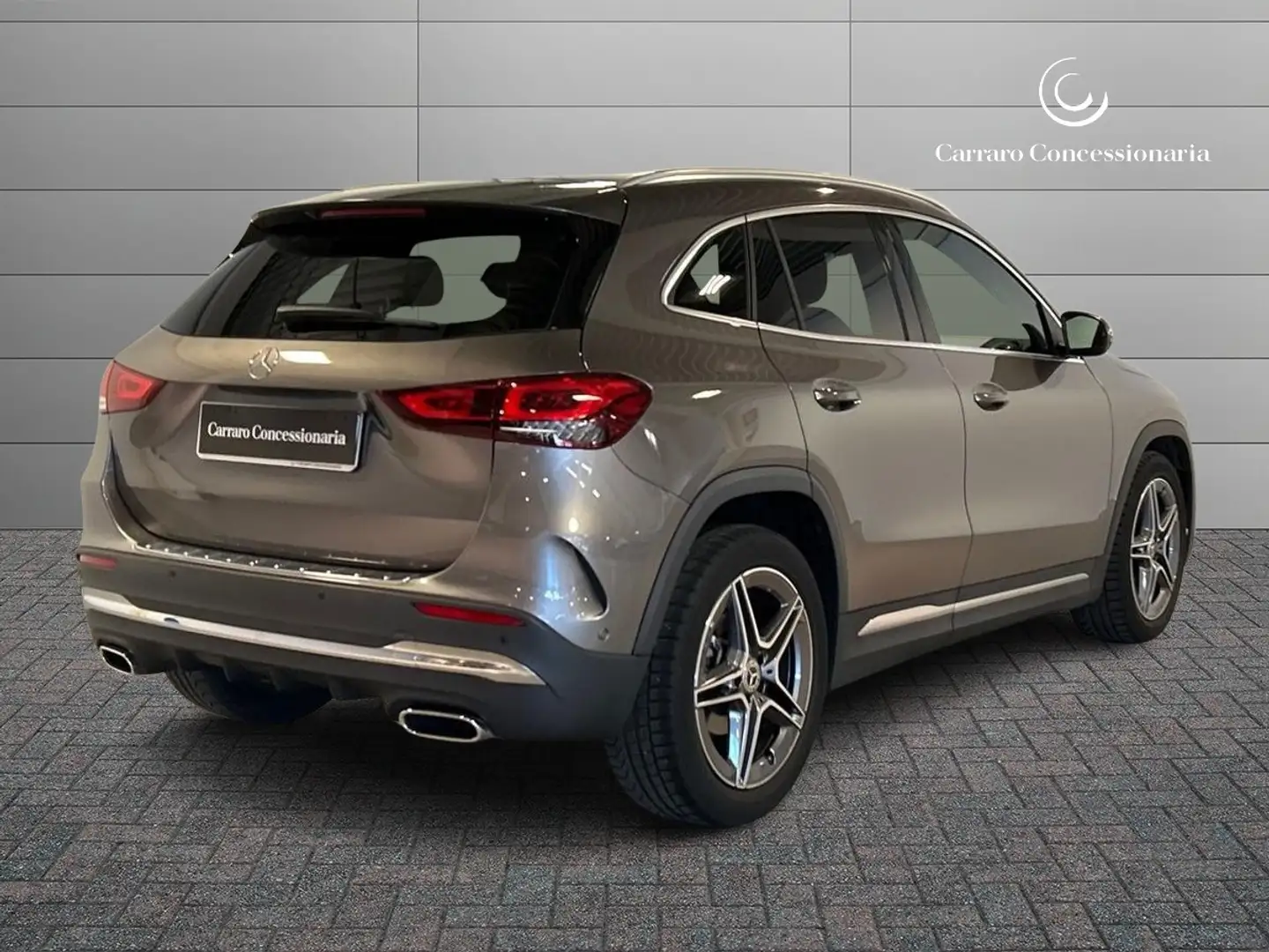 Mercedes-Benz GLA 180 - GLA 180 d Premium auto Gris - 2