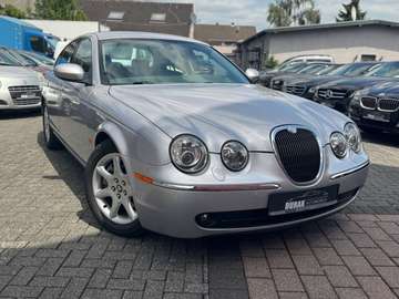 3.0 V6 Executive/ SHZ/ TEMPO/ LEDER