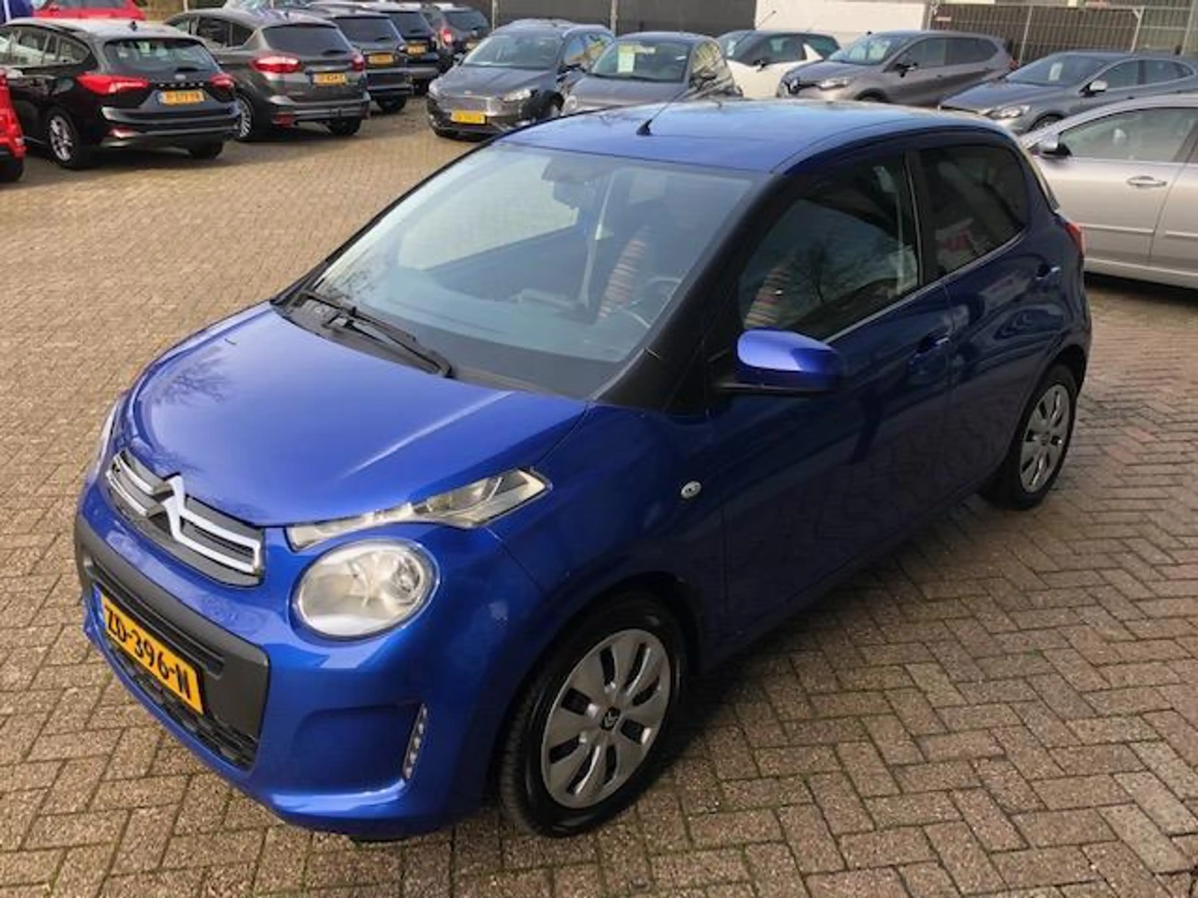 Citroen C1 1.0 VTi Feel — photo 7