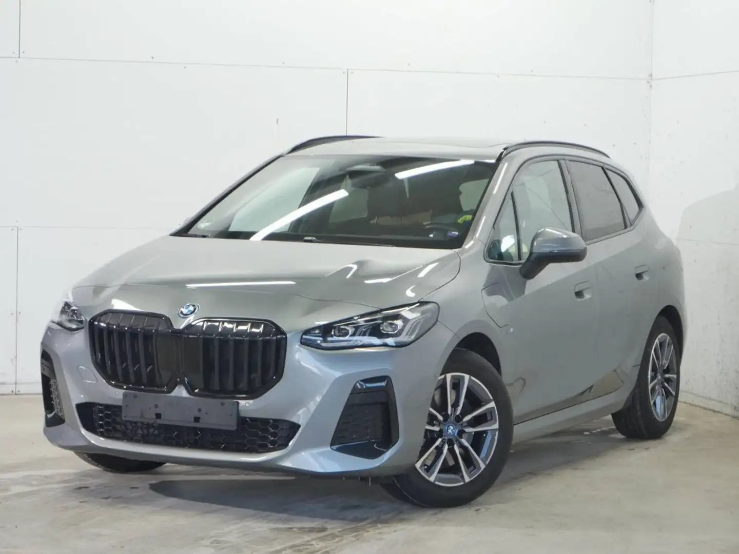 BMW 230 e xDr.AT M Sport HUD ACC 360° PanoD.Ha/Ka.PA+ Grau - 2