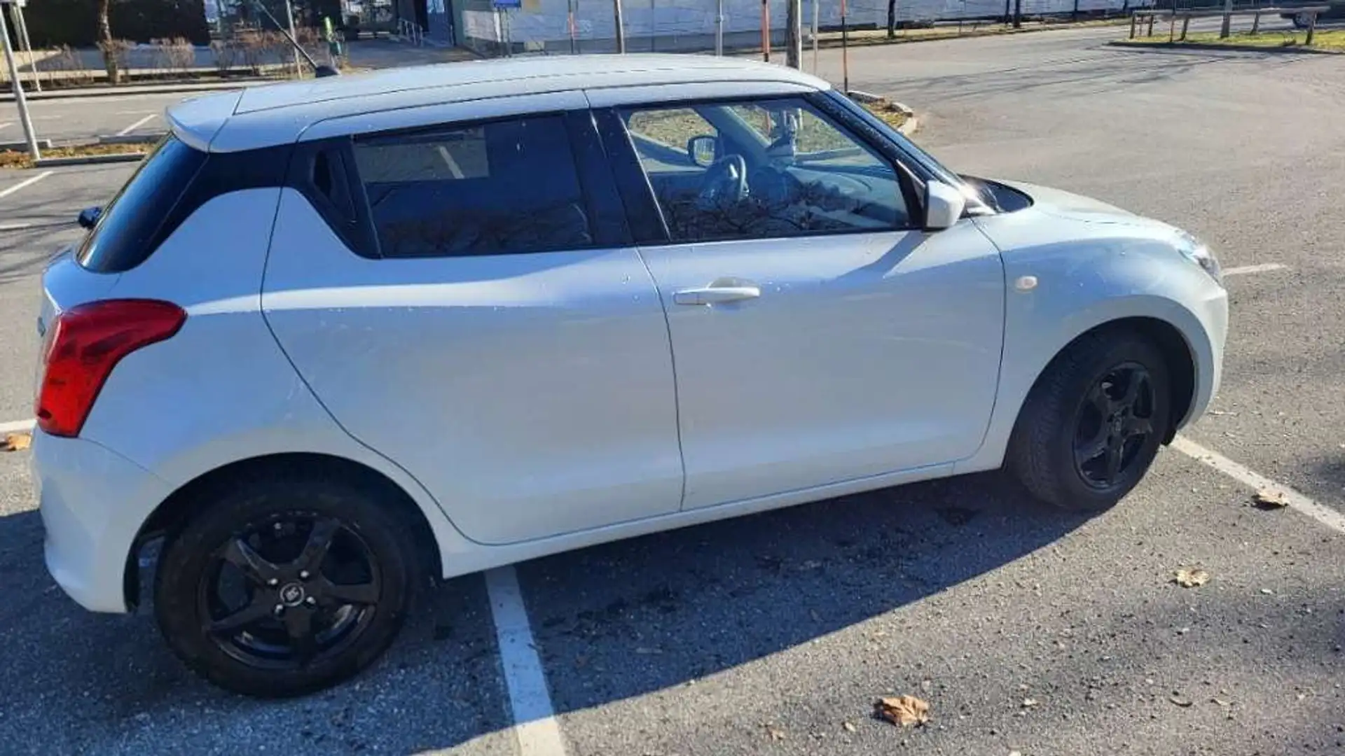 Suzuki Swift Swift 1,2 Hybrid DualJet Clear Clear Weiß - 2