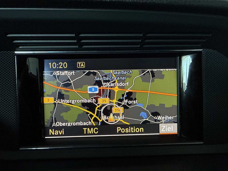 Mercedes-Benz E 200 E 200 CGI BlueEfficiency *Avantgarde-Leder-Navi-Xenon* — photo 15