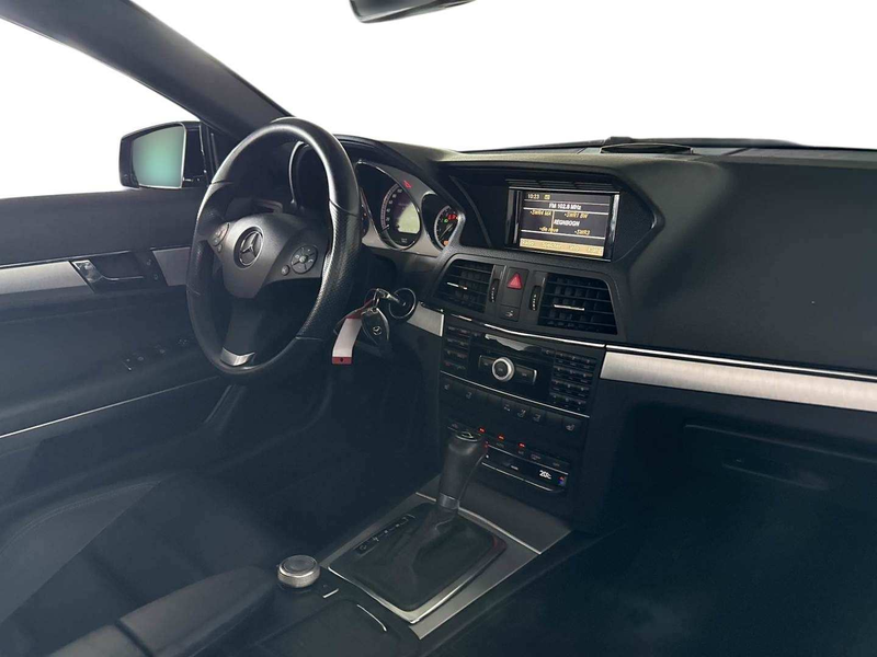 Mercedes-Benz E 200 E 200 CGI BlueEfficiency *Avantgarde-Leder-Navi-Xenon* — photo 8