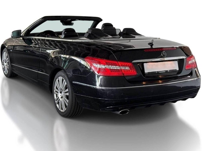 Mercedes-Benz E 200 E 200 CGI BlueEfficiency *Avantgarde-Leder-Navi-Xenon* — photo 2