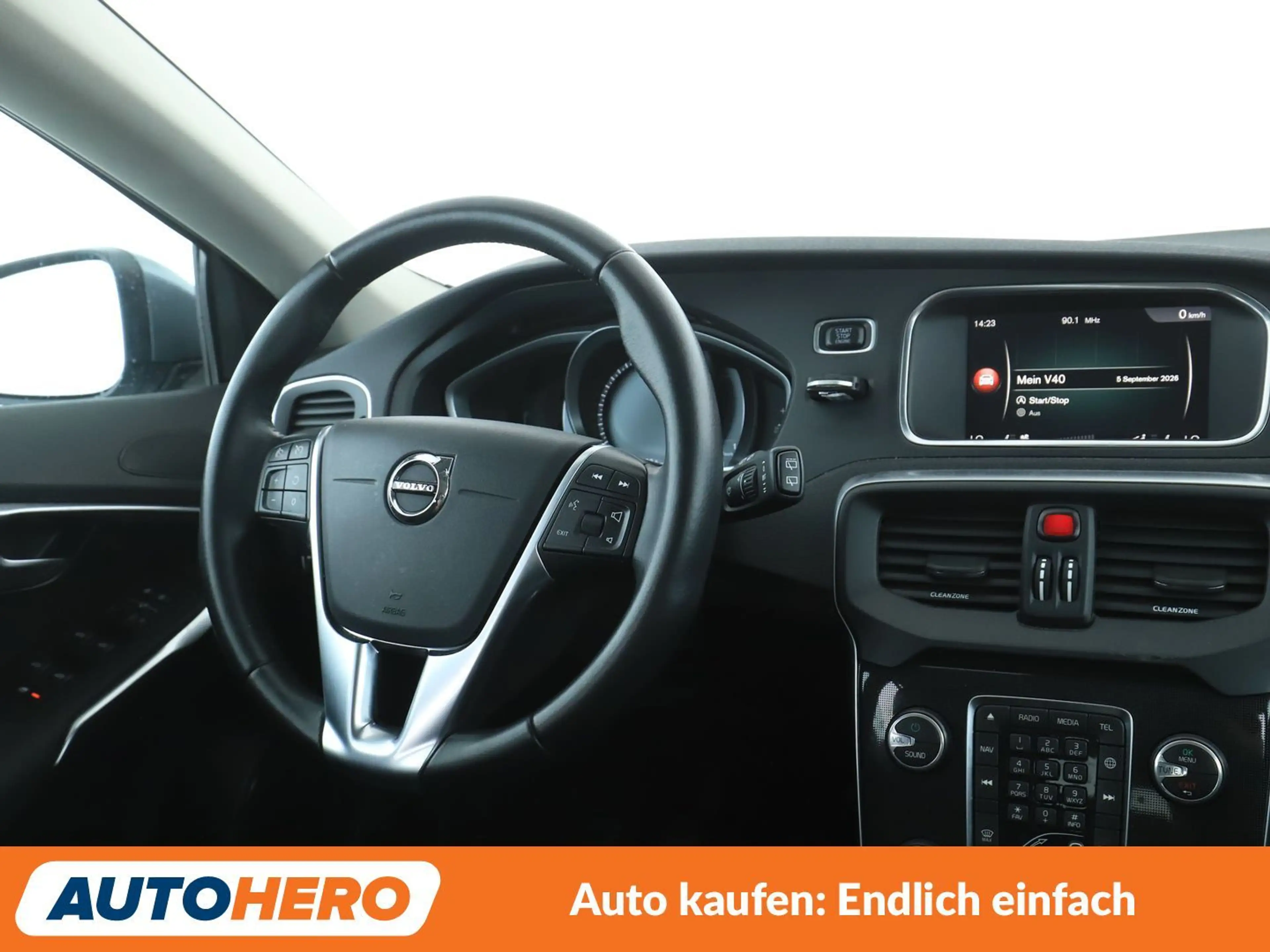 Volvo V40 2.0 T2 Momentum*NAV*LED*TEMPO*PDC*SHZ*BT* — photo 13