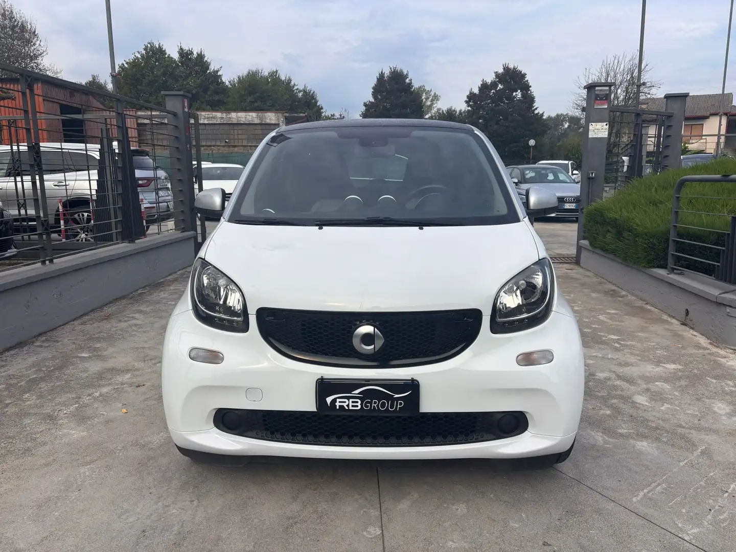 smart forTwo Fortwo III 2015 1.0 Prime 71cv twinamic Blanc - 2