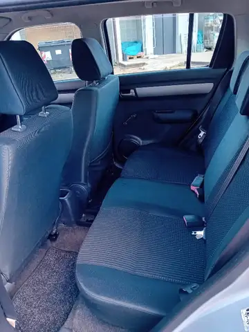 Suzuki Swift view 5