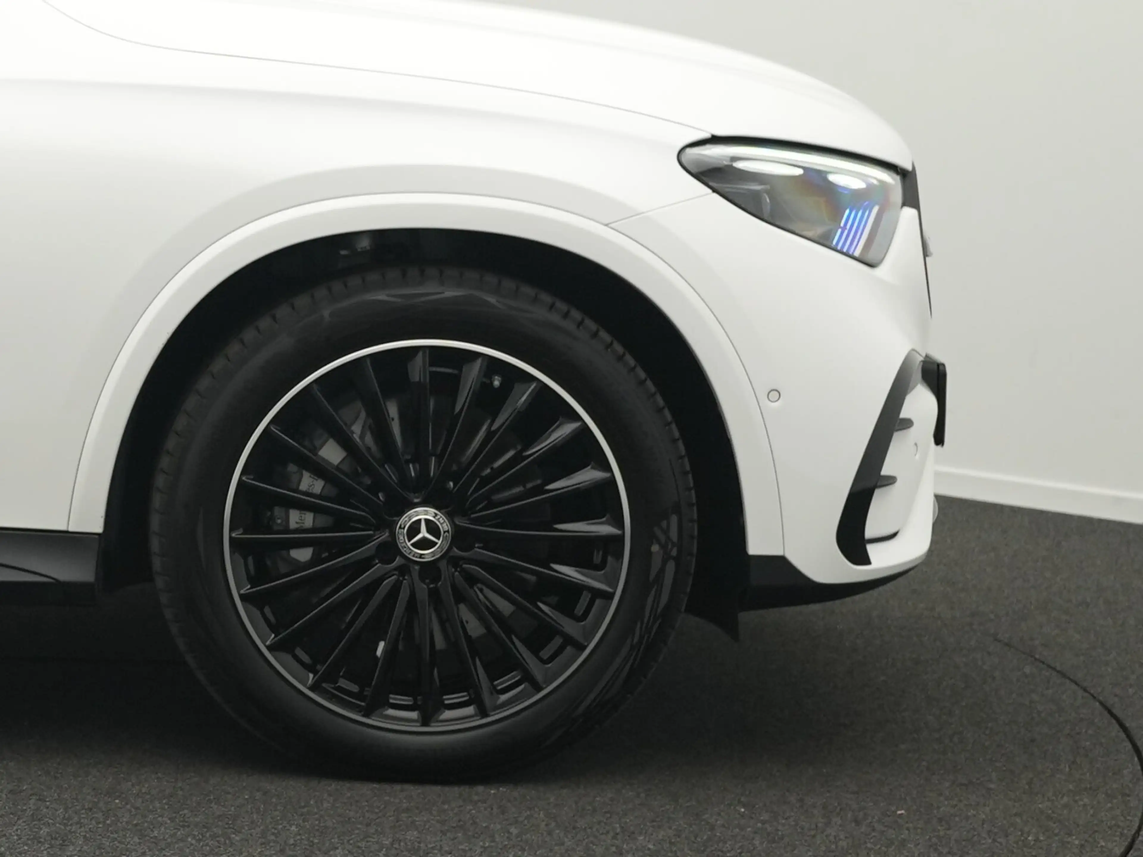 Mercedes-Benz GLC 220 GLC 220 d 4M AMG-Line  AMG Line COMAND APS/Styling — photo 8
