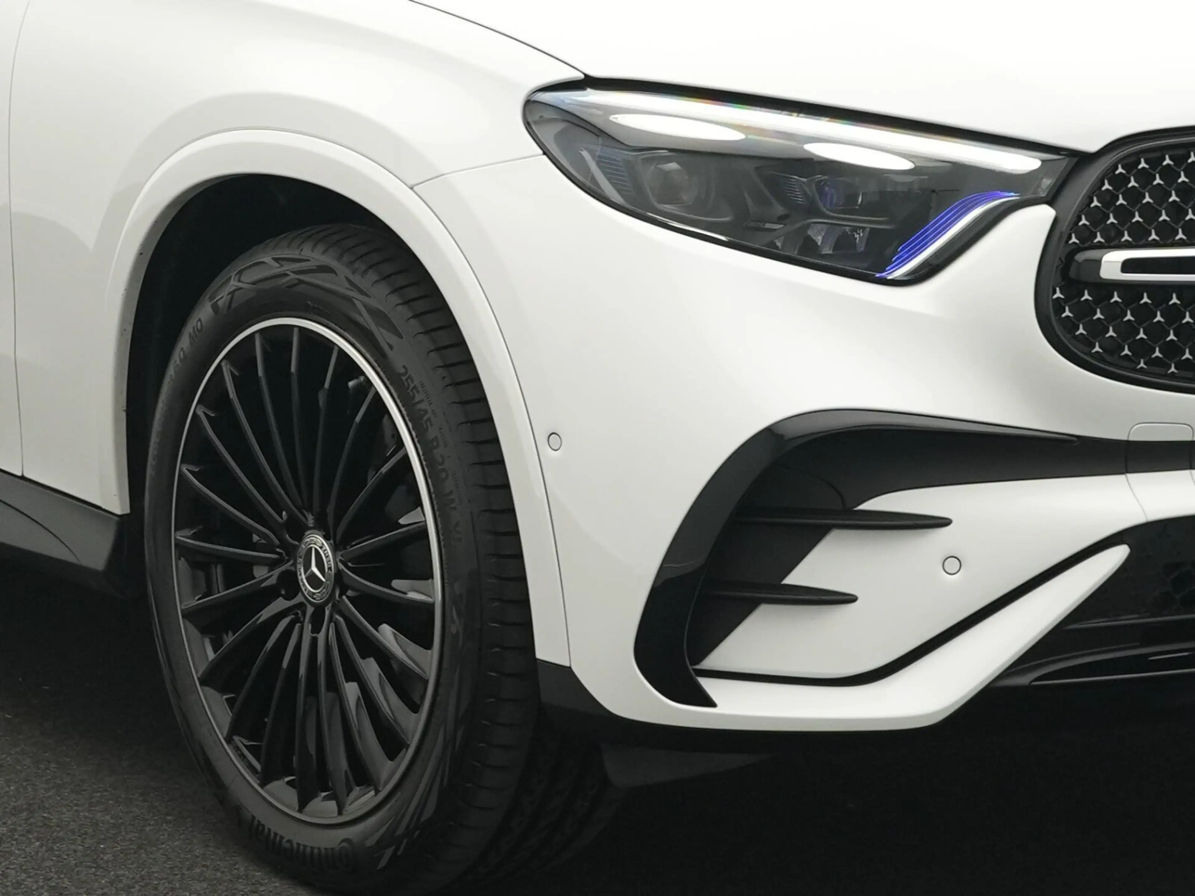 Mercedes-Benz GLC 220 GLC 220 d 4M AMG-Line  AMG Line COMAND APS/Styling — photo 9