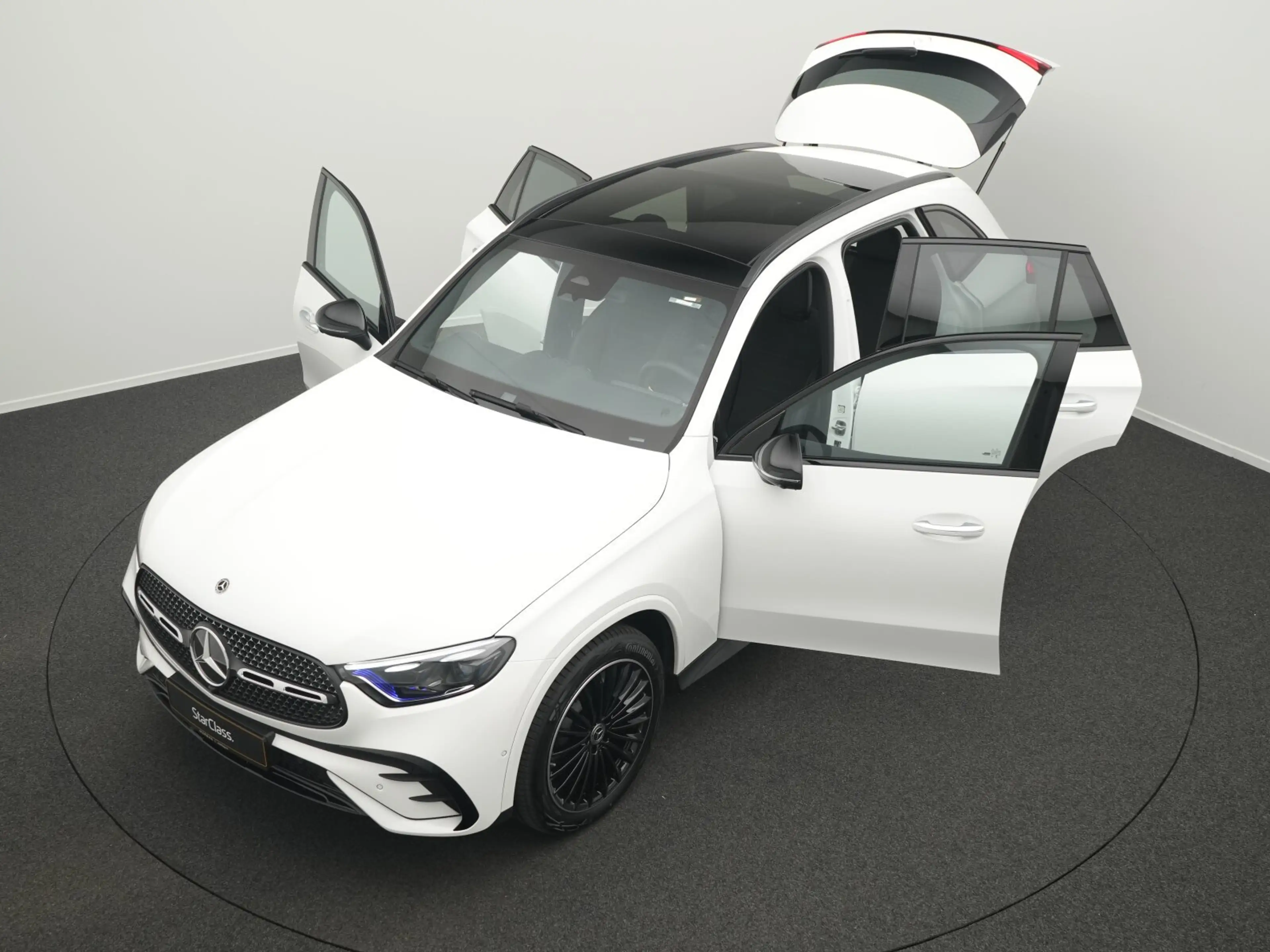 Mercedes-Benz GLC 220 GLC 220 d 4M AMG-Line  AMG Line COMAND APS/Styling — photo 14