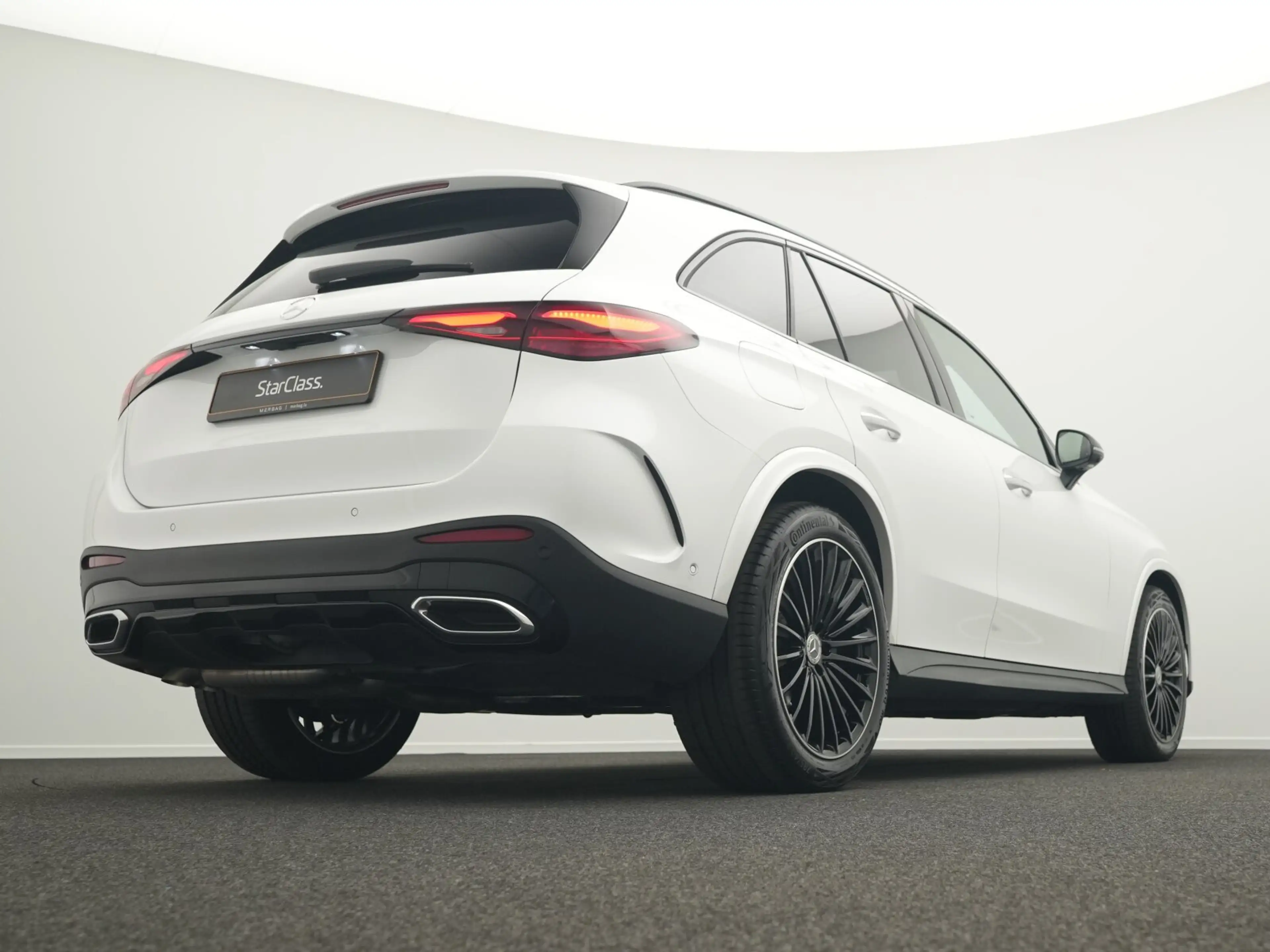 Mercedes-Benz GLC 220 GLC 220 d 4M AMG-Line  AMG Line COMAND APS/Styling — photo 11
