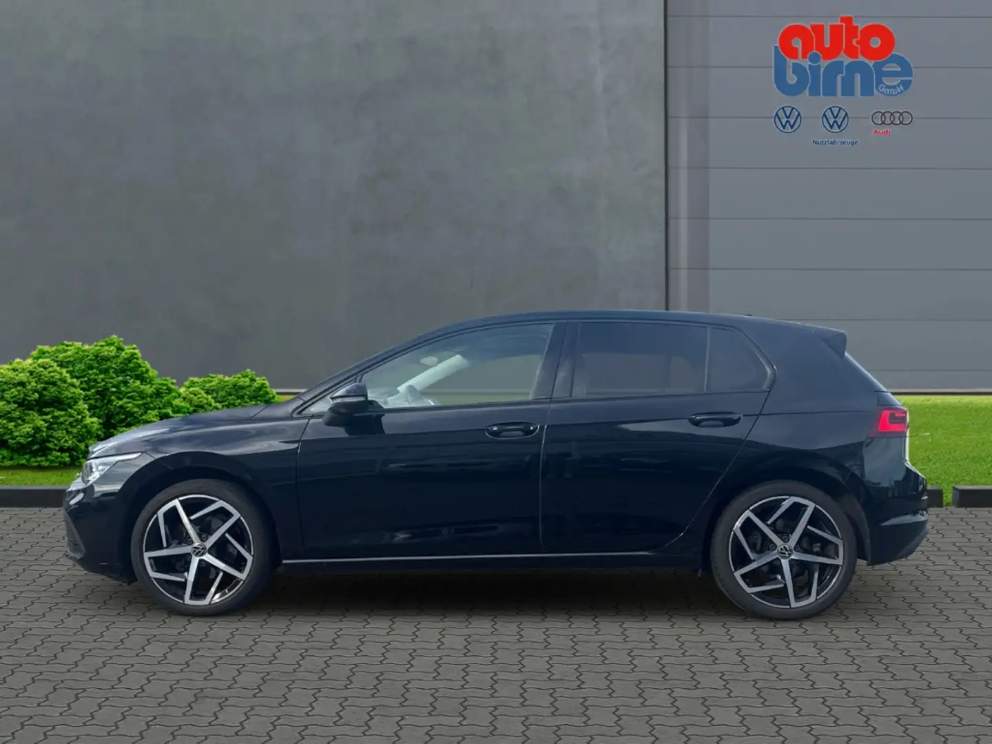 Volkswagen Golf VIII 1.5 TSI Life El. Panodach Navi Digitales Cock Negro - 2