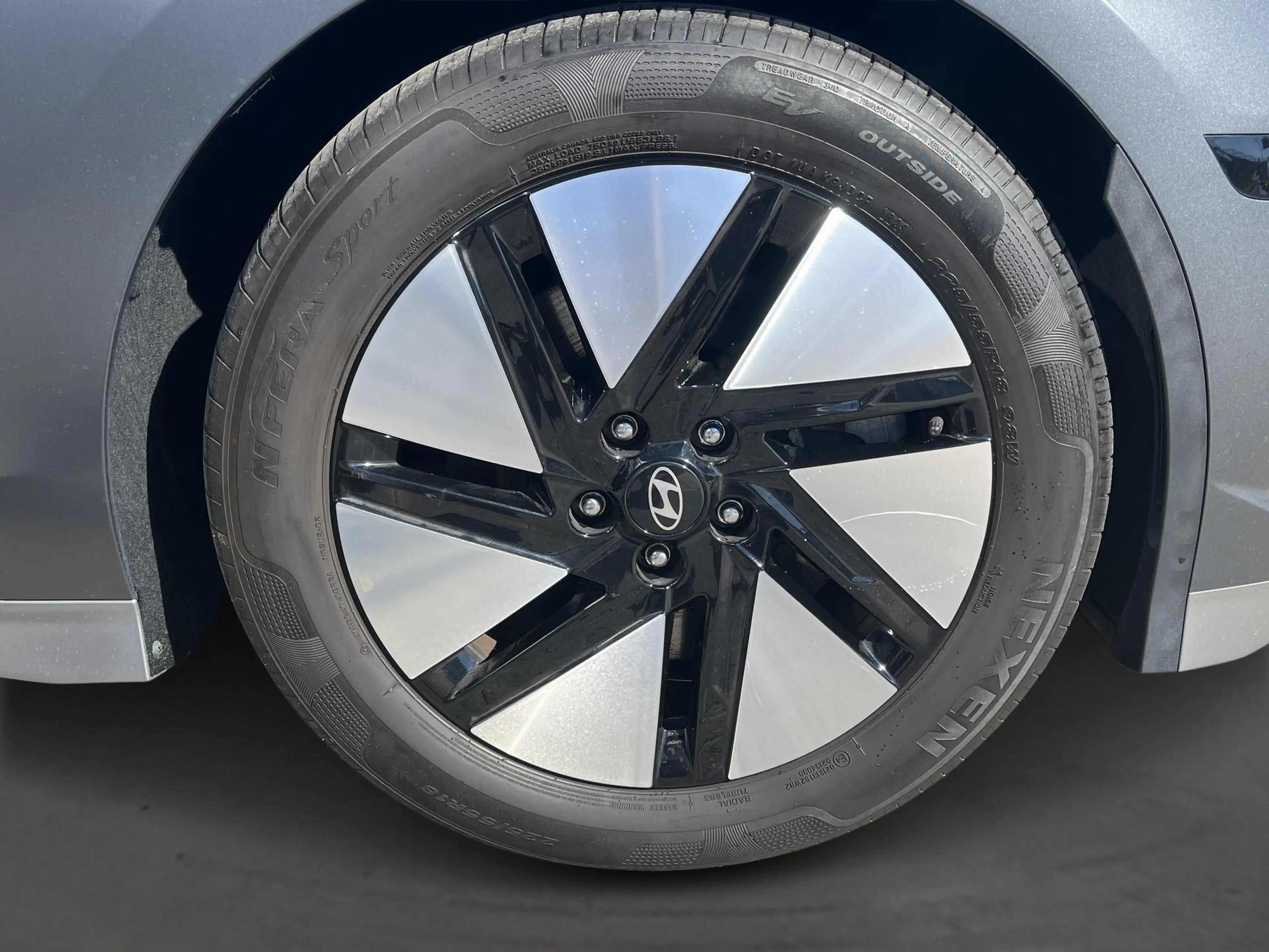 Hyundai IONIQ 6 77,4 kWh Balance — photo 6