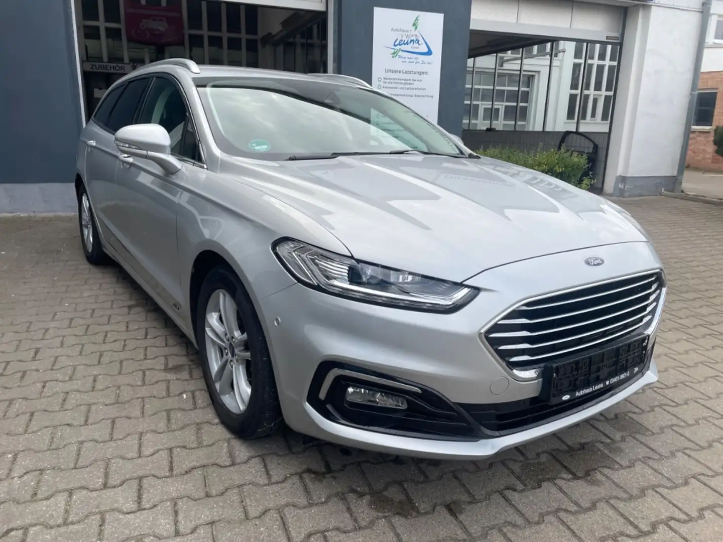 Ford Mondeo Kombi 4X4 TDCi190 Titanium LED/NAV/AHK... Argento - 1