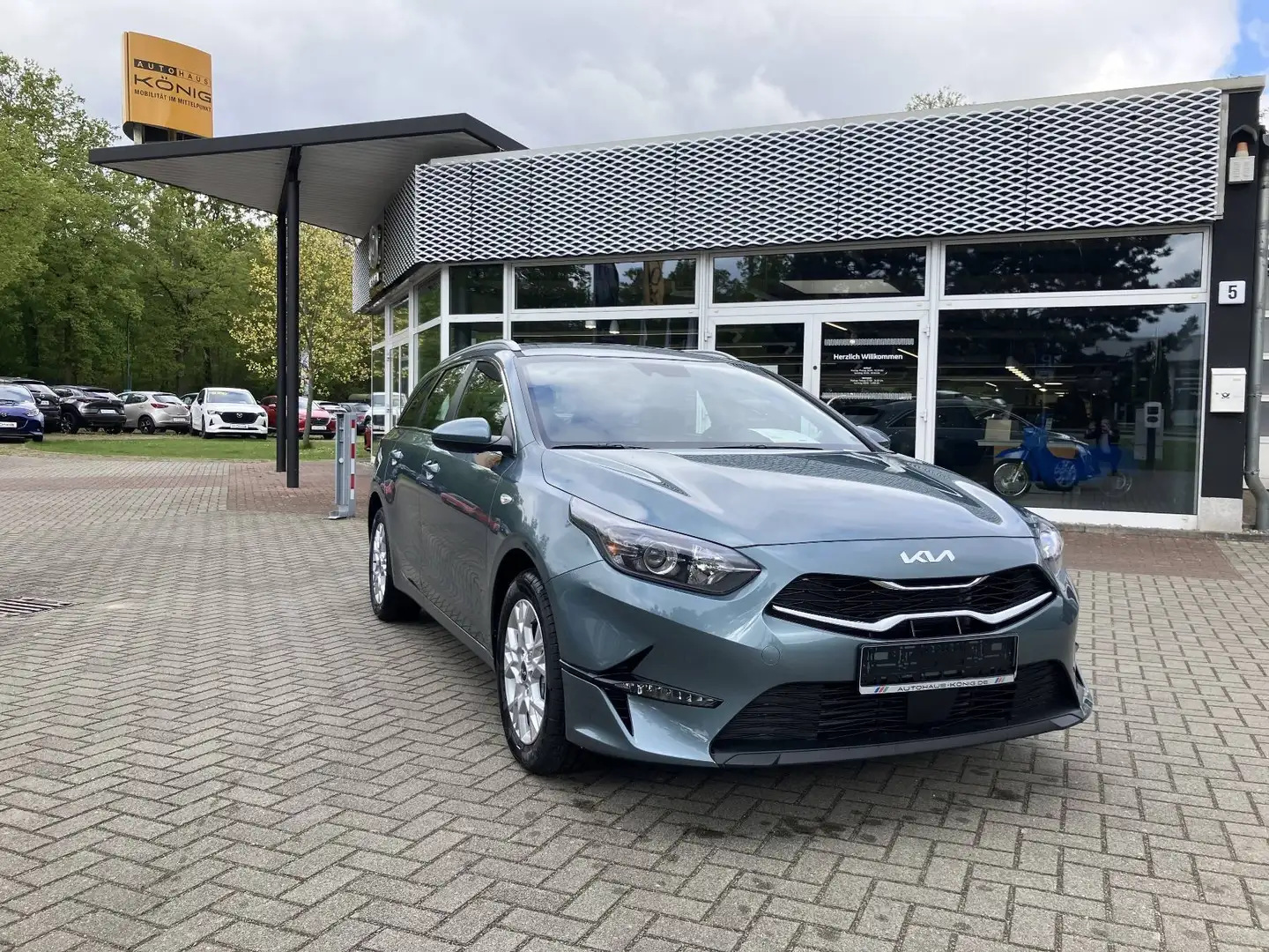 Kia Ceed / cee'd SW 1.0T VISION Klima Navigation Grau - 1